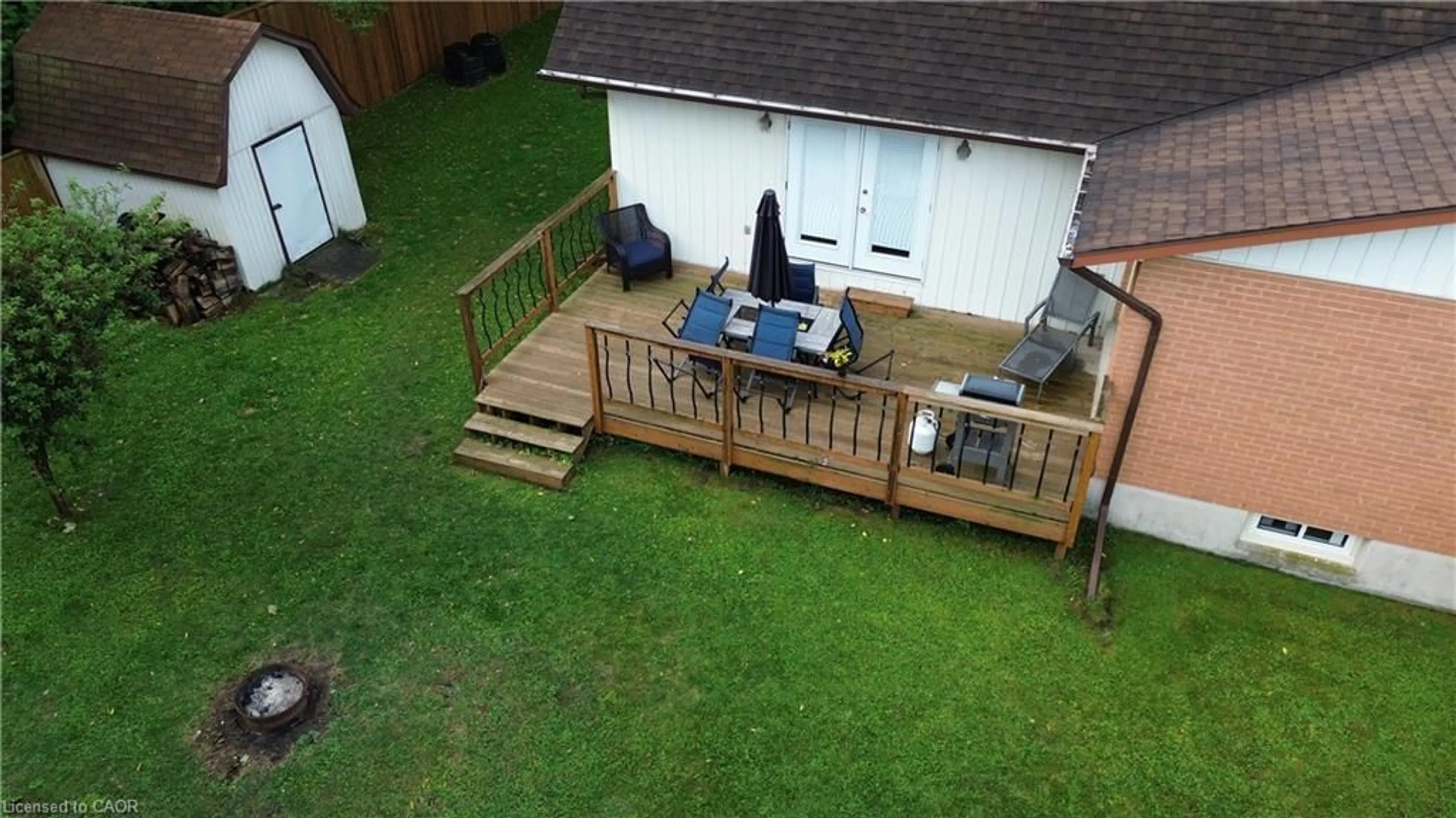 A pic from outside/outdoor area/front of a property/back of a property/a pic from drone, unknown for 2 Kilberg Crt, Listowel Ontario N4W 1P1