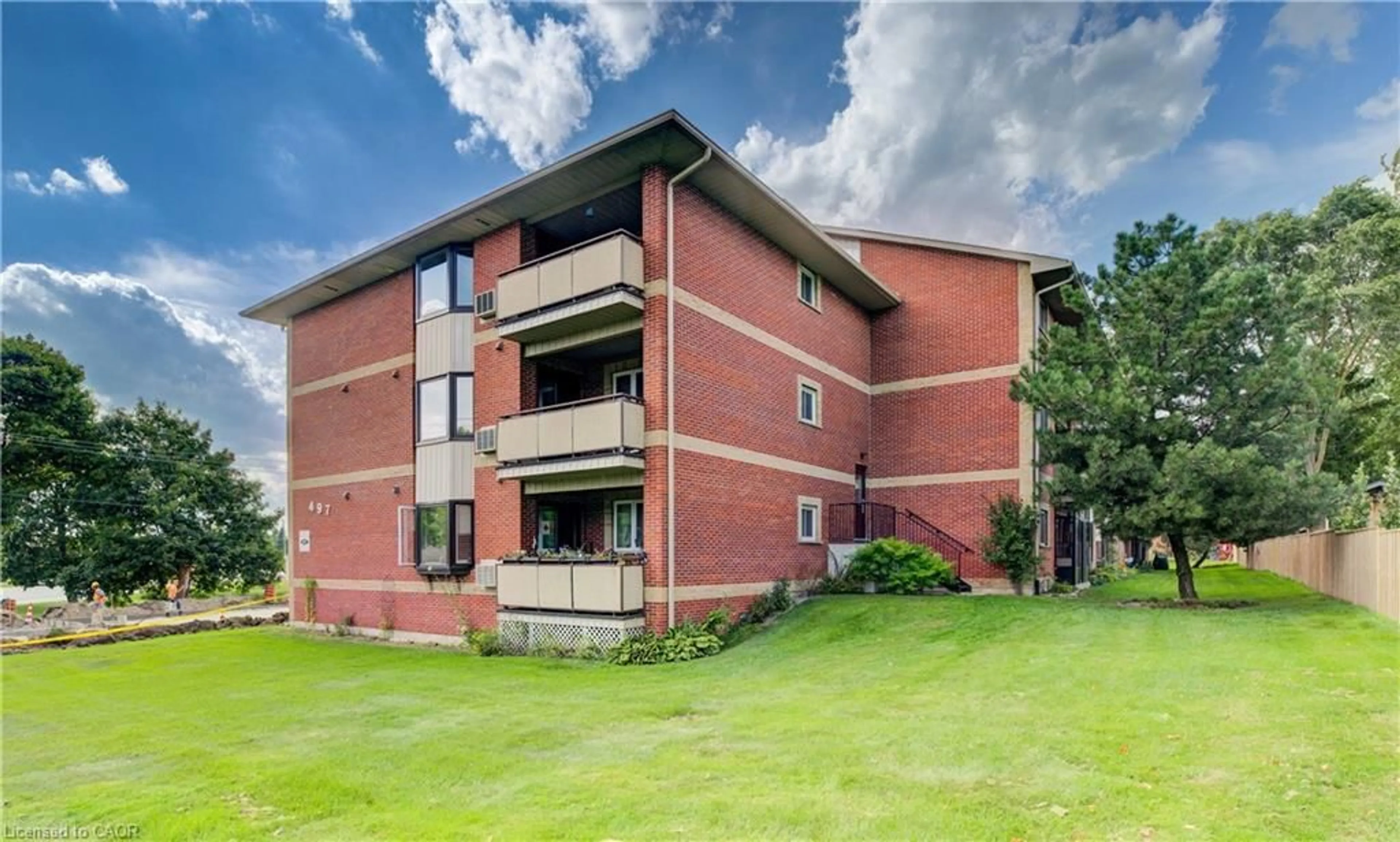 Unknown for 497 Birmingham St #206, Mount Forest Ontario N0G 2L1