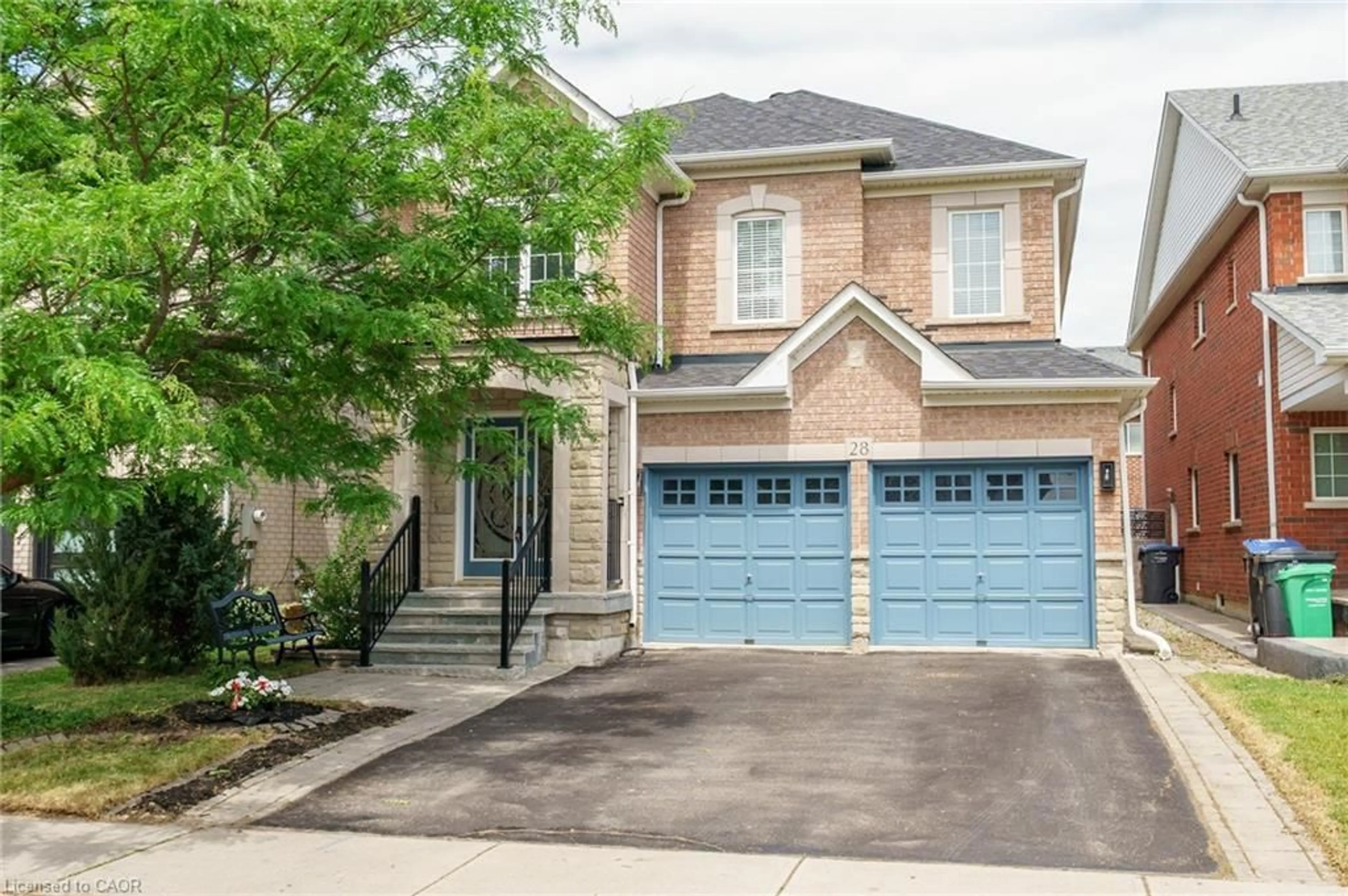 Home with brick exterior material, street for 28 Ranchero Dr, Brampton Ontario L7A 3C6