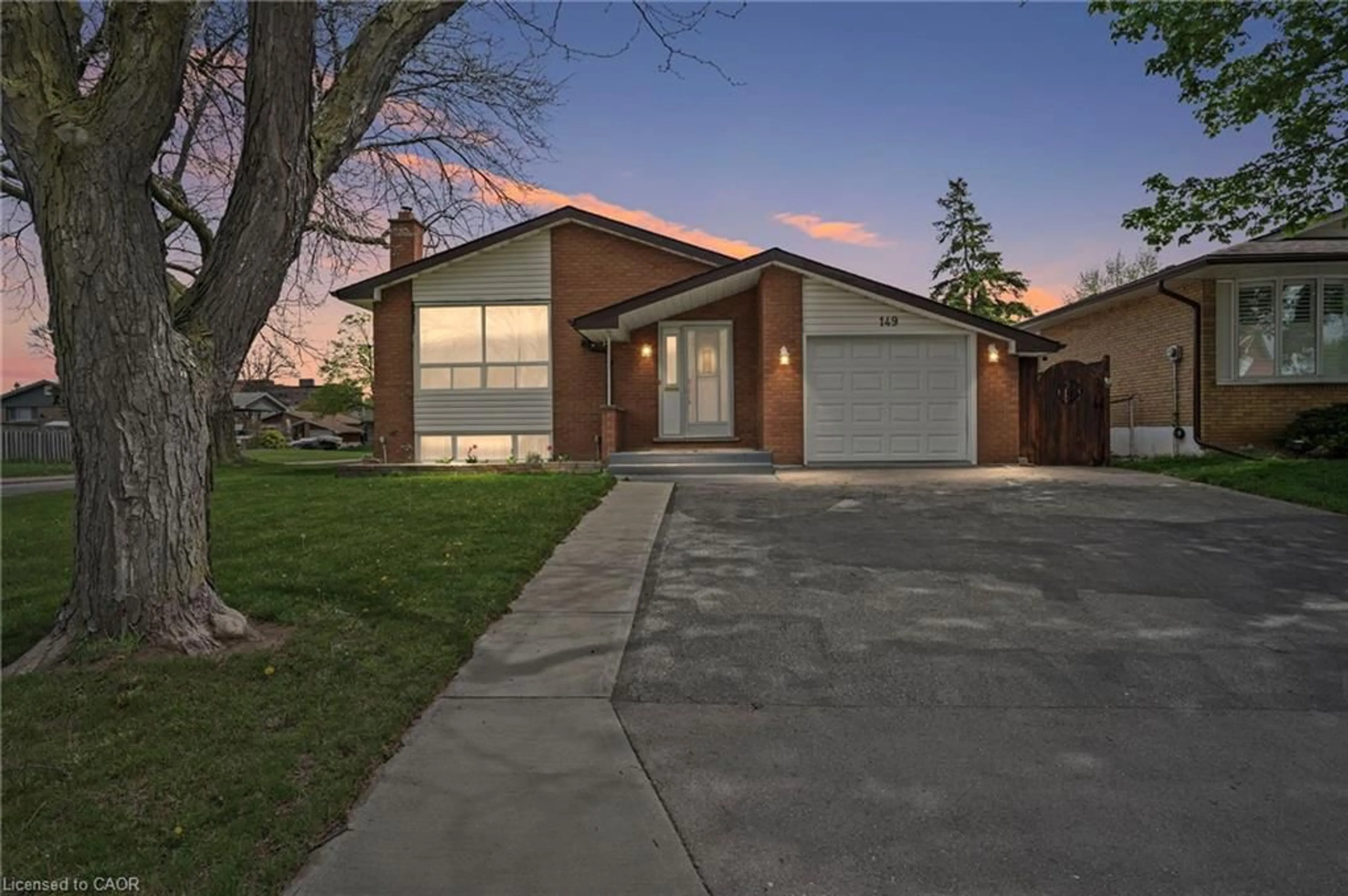 Home with brick exterior material, street for 149 Greenford Dr, Hamilton Ontario L8G 2G9