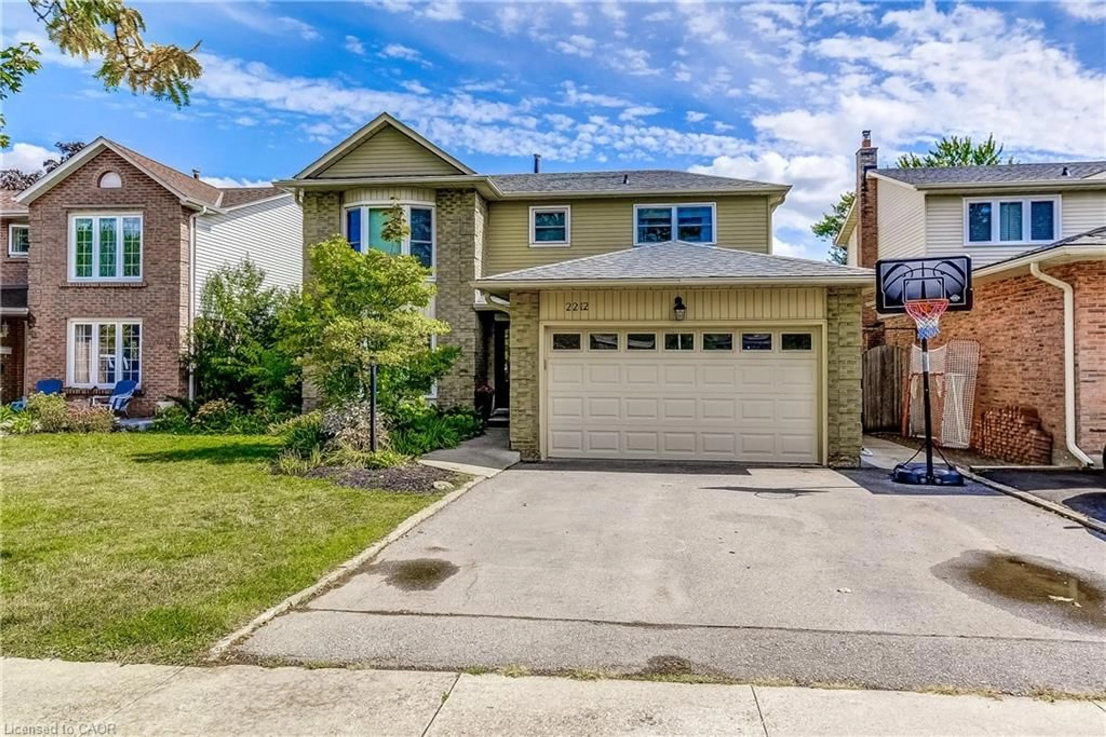Unknown for 2212 Melissa Cres, Burlington Ontario L7P 4J7