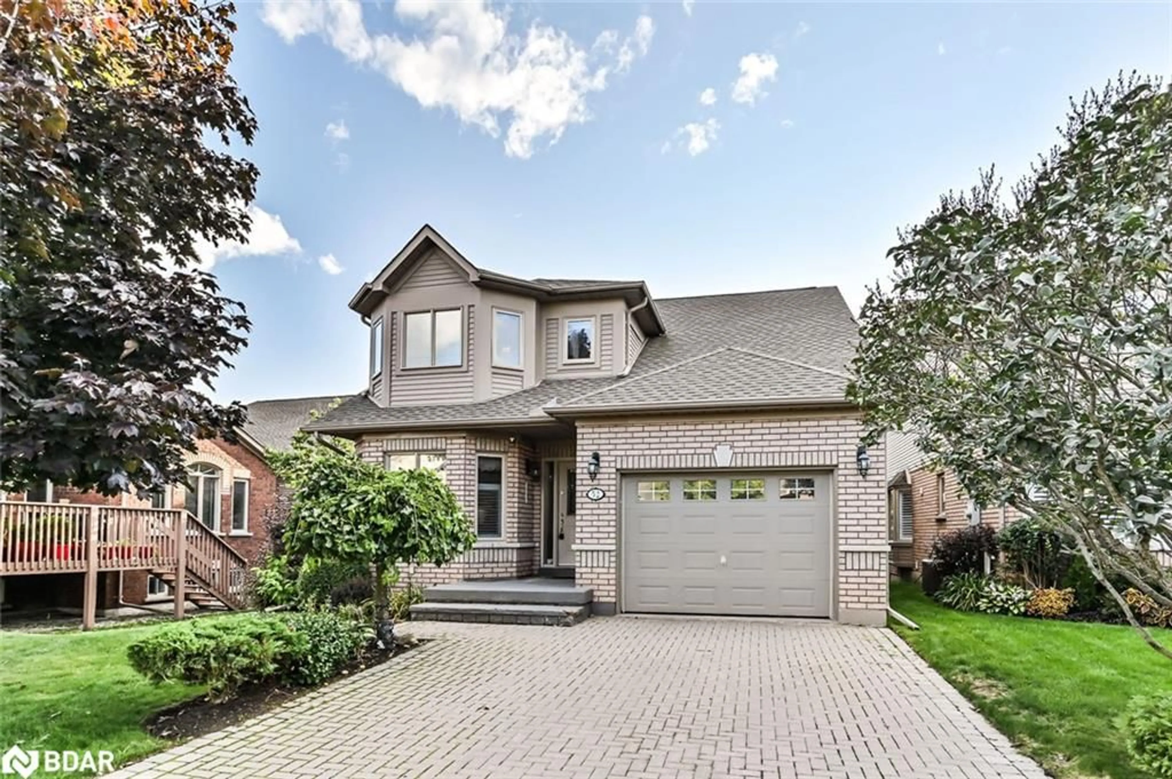 Home with brick exterior material, street for 52 Bella Vista Trail, Alliston Ontario L9R 2C6