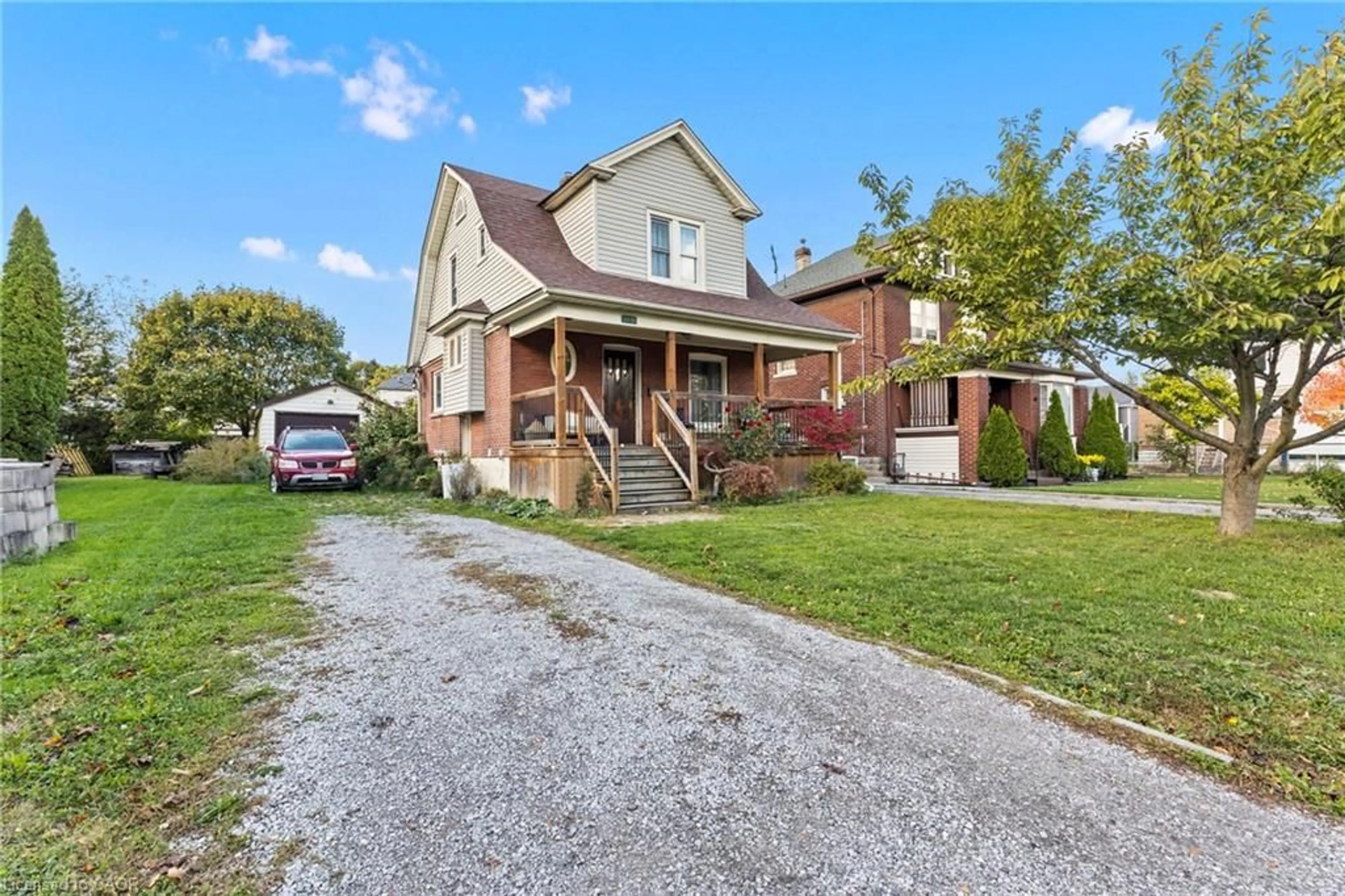 Home with brick exterior material, street for 4541 Fourth Ave, Niagara Falls Ontario L2E 4N5