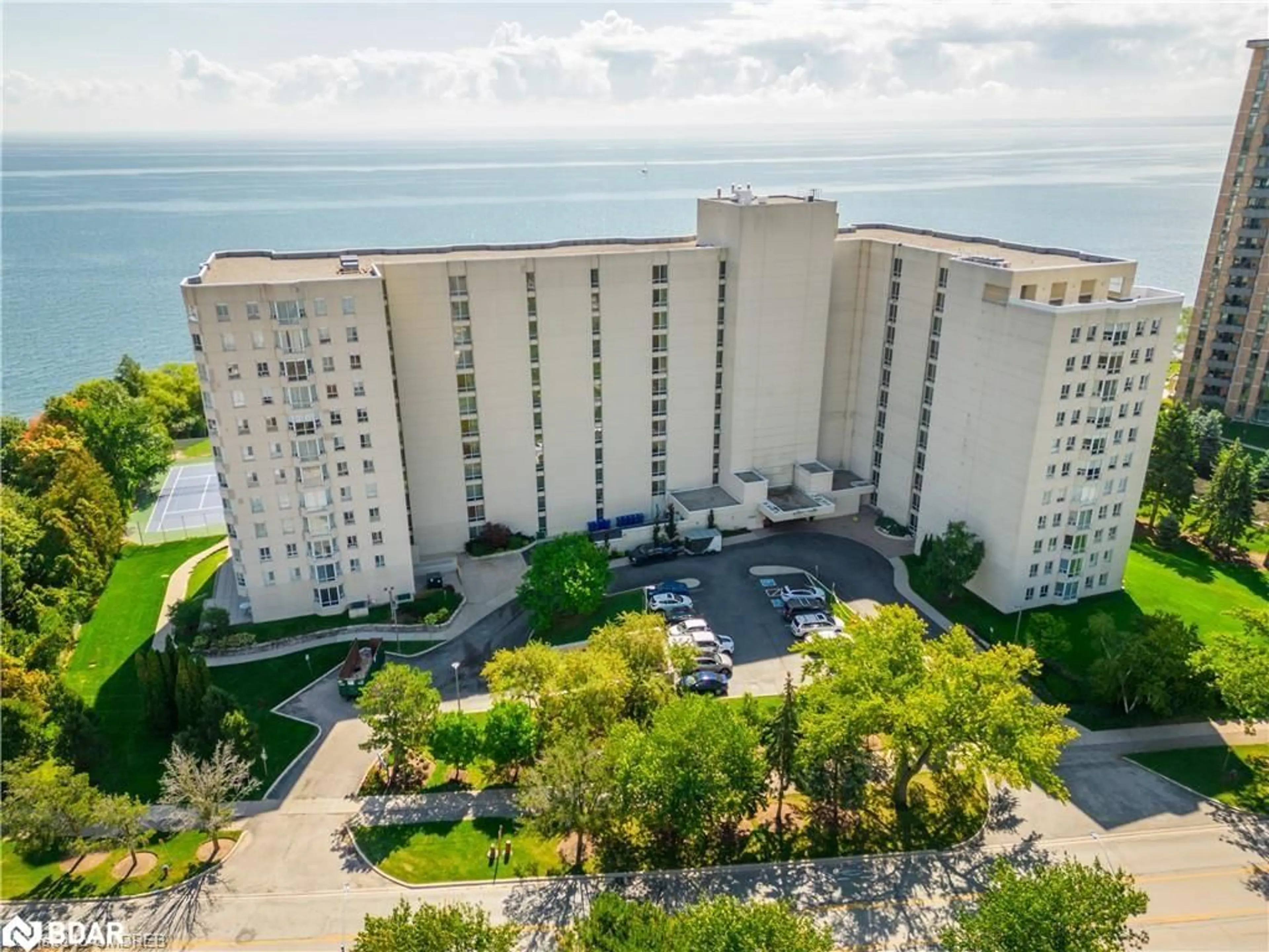 A pic from outside/outdoor area/front of a property/back of a property/a pic from drone, water/lake/river/ocean view for 5280 Lakeshore Rd #404, Burlington Ontario L7L 5R1