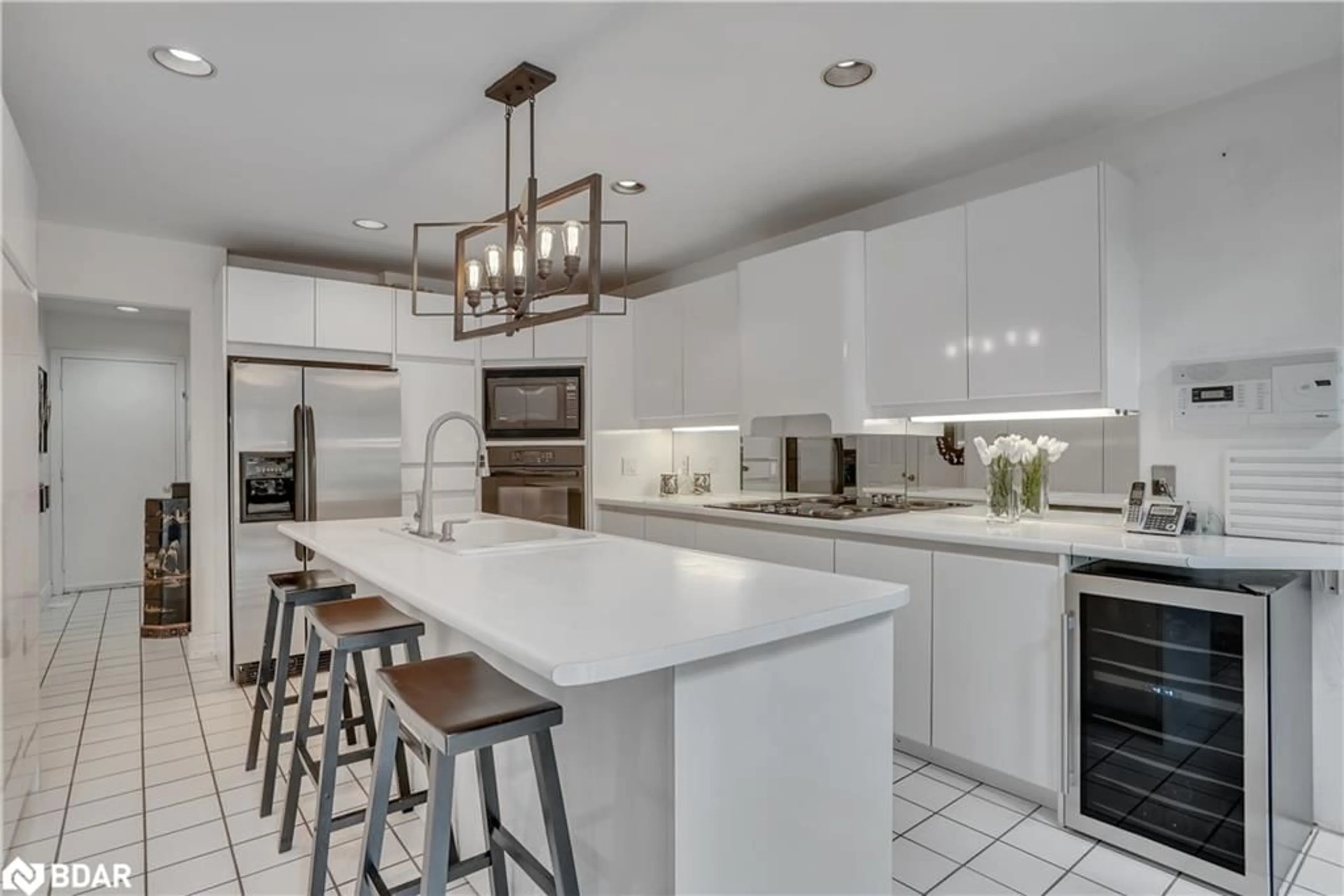 Contemporary kitchen, ceramic/tile floor for 35 Jodies Lane, Midhurst Ontario L0L 1X1