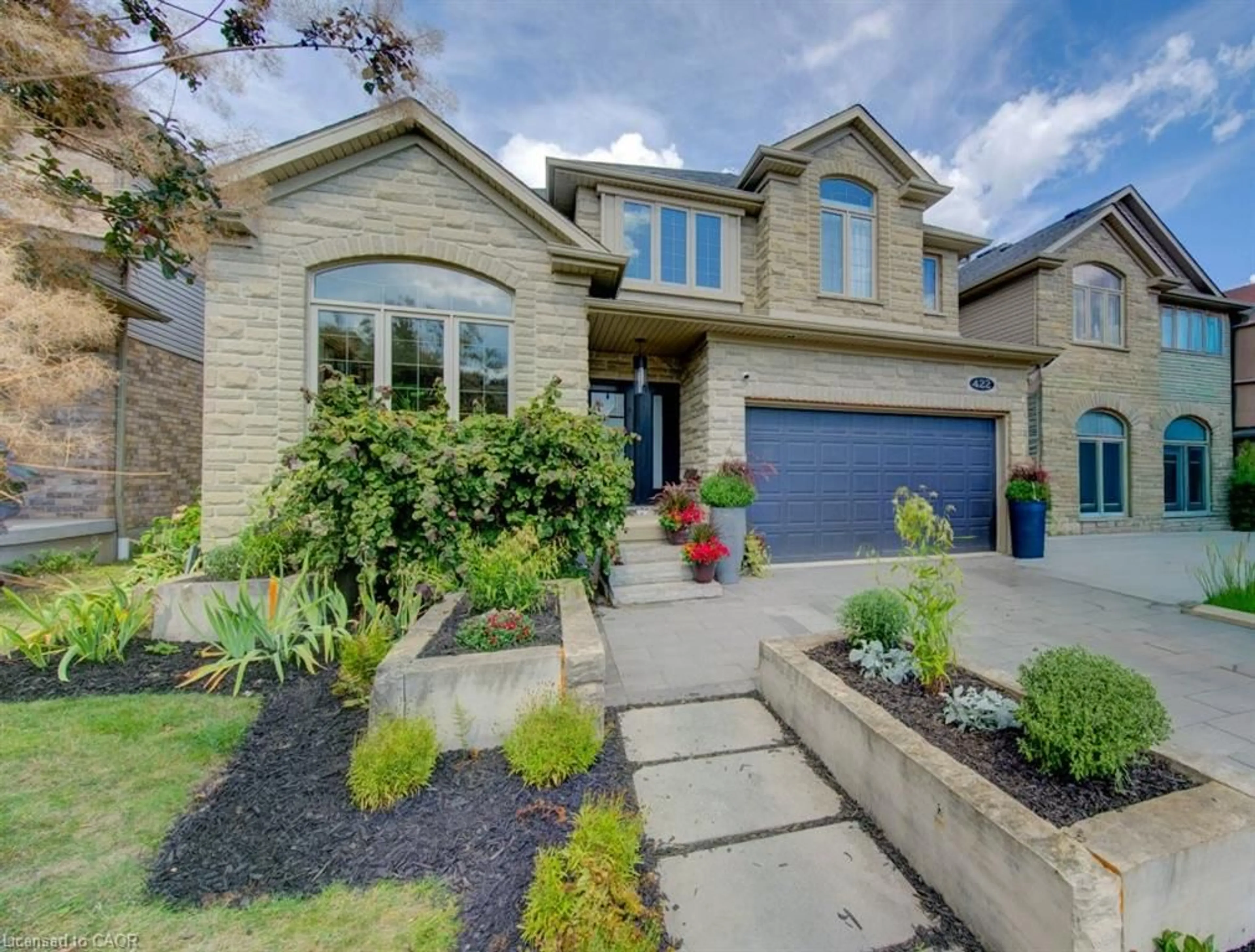 Home with brick exterior material, street for 422 Rideau River St, Waterloo Ontario N2V 2Y4