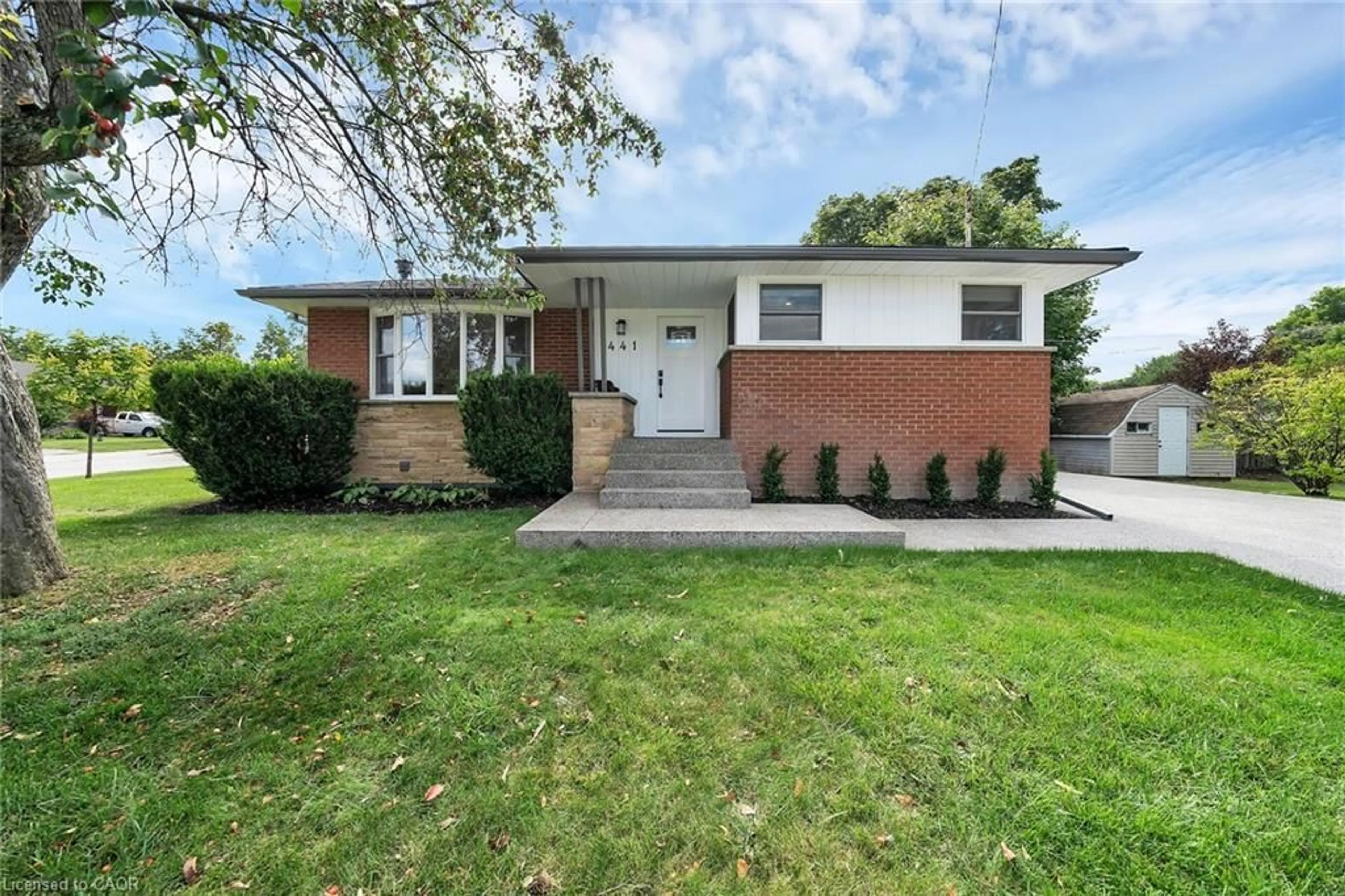 Home with brick exterior material, street for 441 Elmwood Ave, Hamilton Ontario L9C 1V1