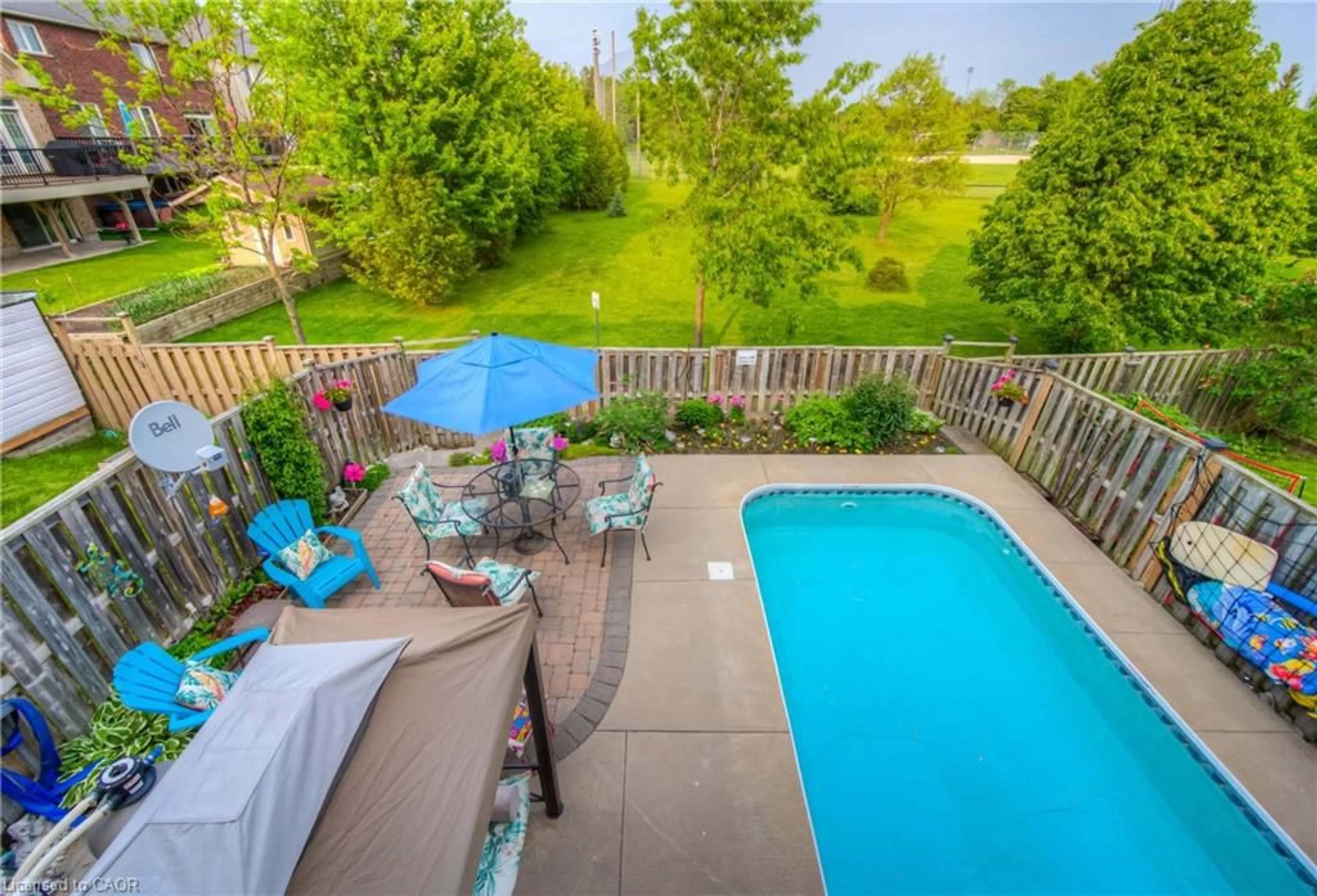 Pool for 75 Norwich Rd, Breslau Ontario N0B 1M0