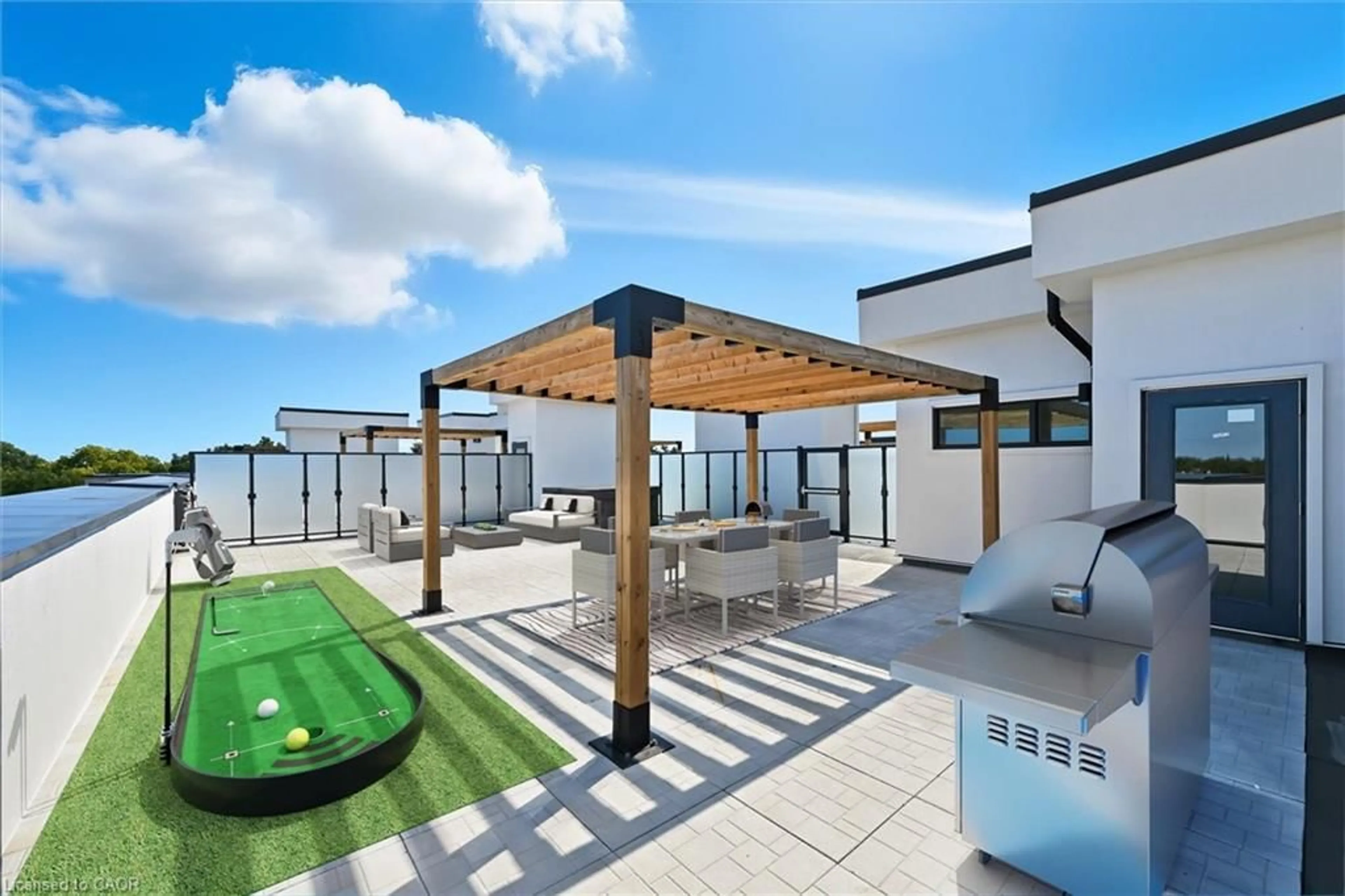 Patio, unknown for 123 Maurice Dr #409, Oakville Ontario L6K 2W6