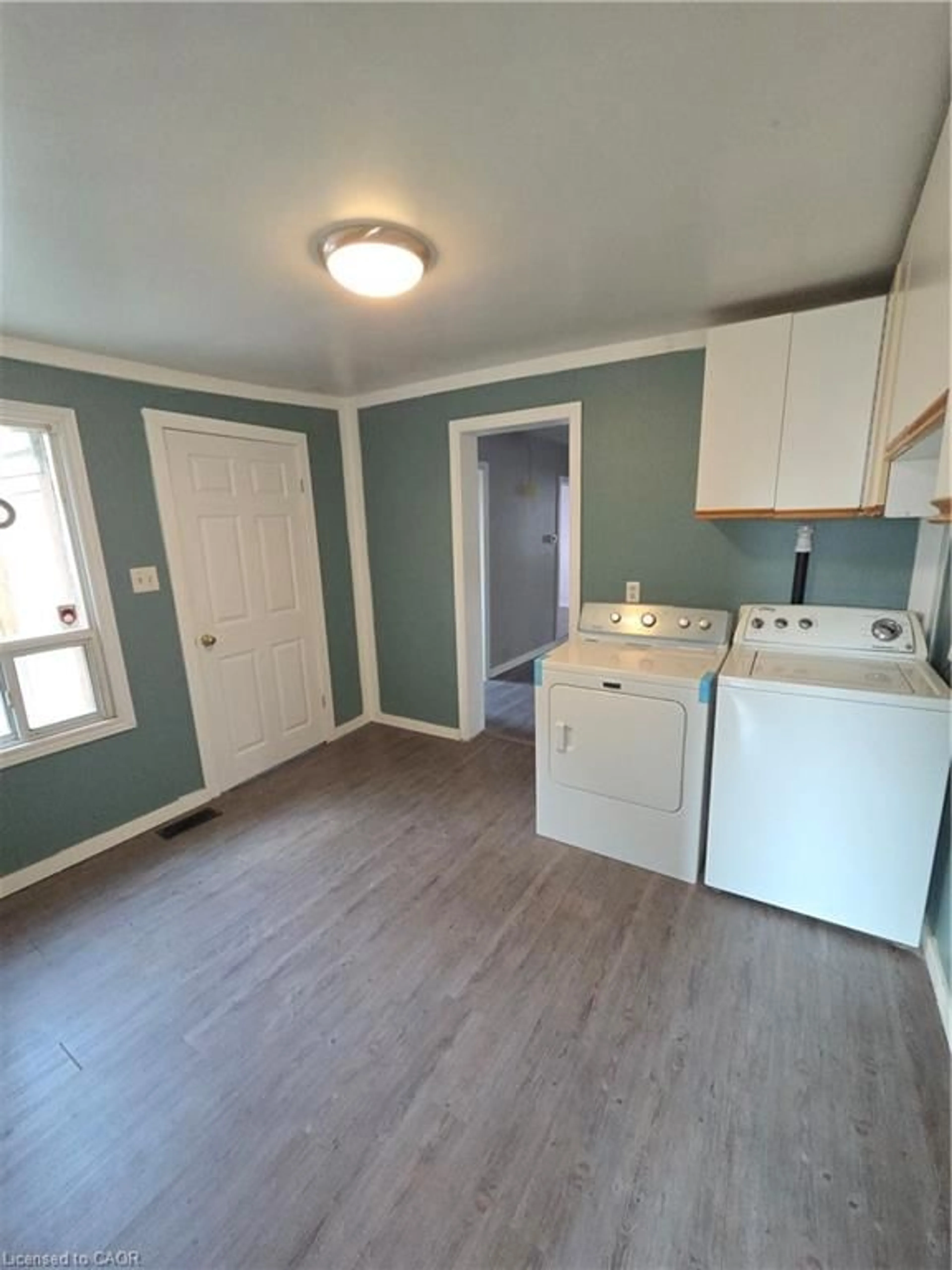 Unknown for 440 Paling Ave, Hamilton Ontario L8H 5K4