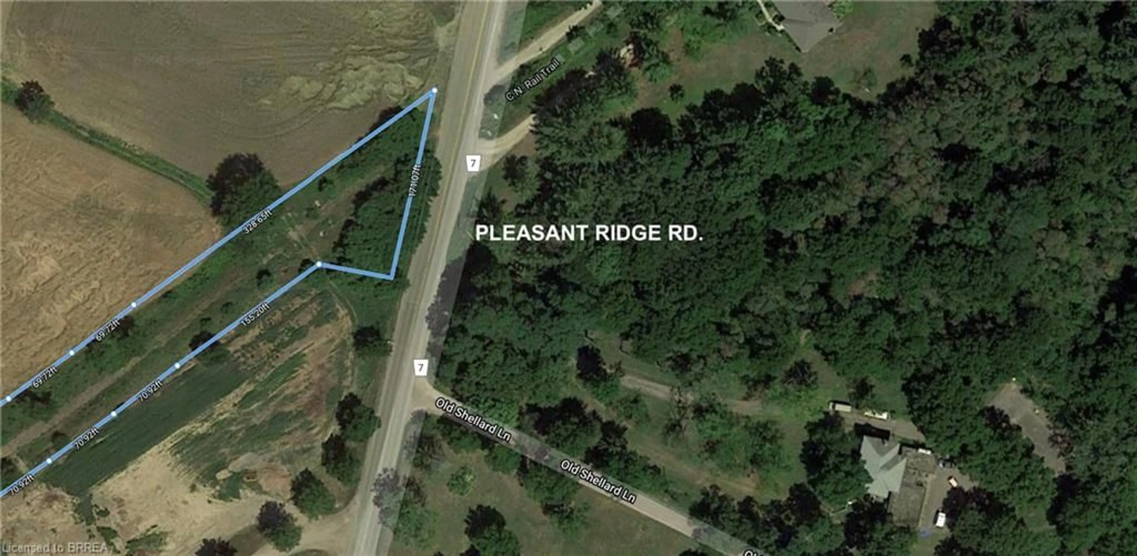 A pic from outside/outdoor area/front of a property/back of a property/a pic from drone, street for 161 Pleasant Ridge Rd, Brantford Ontario N3R 0B8