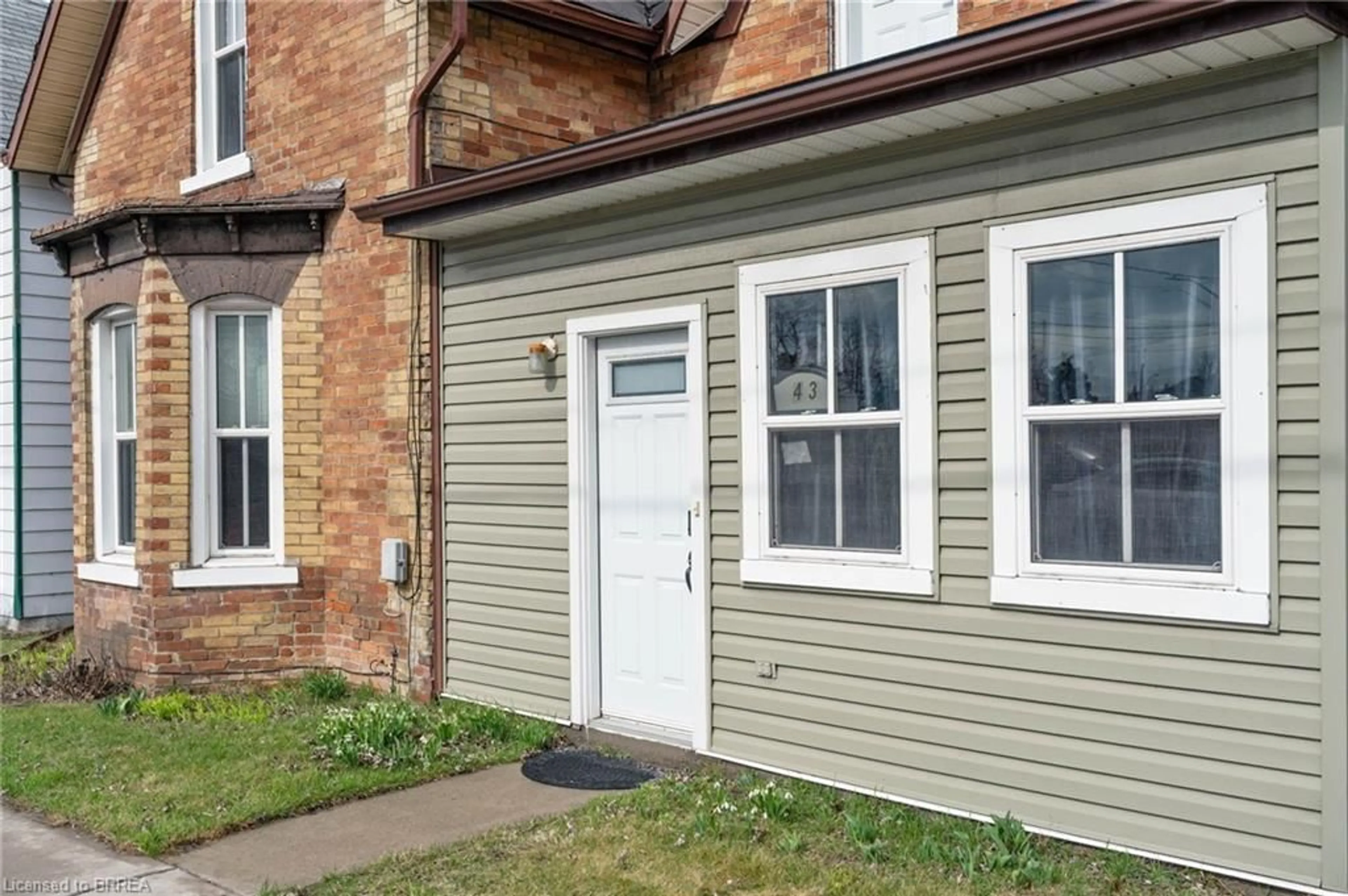 Unknown for 43 Main St, Hagersville Ontario N0A 1H0