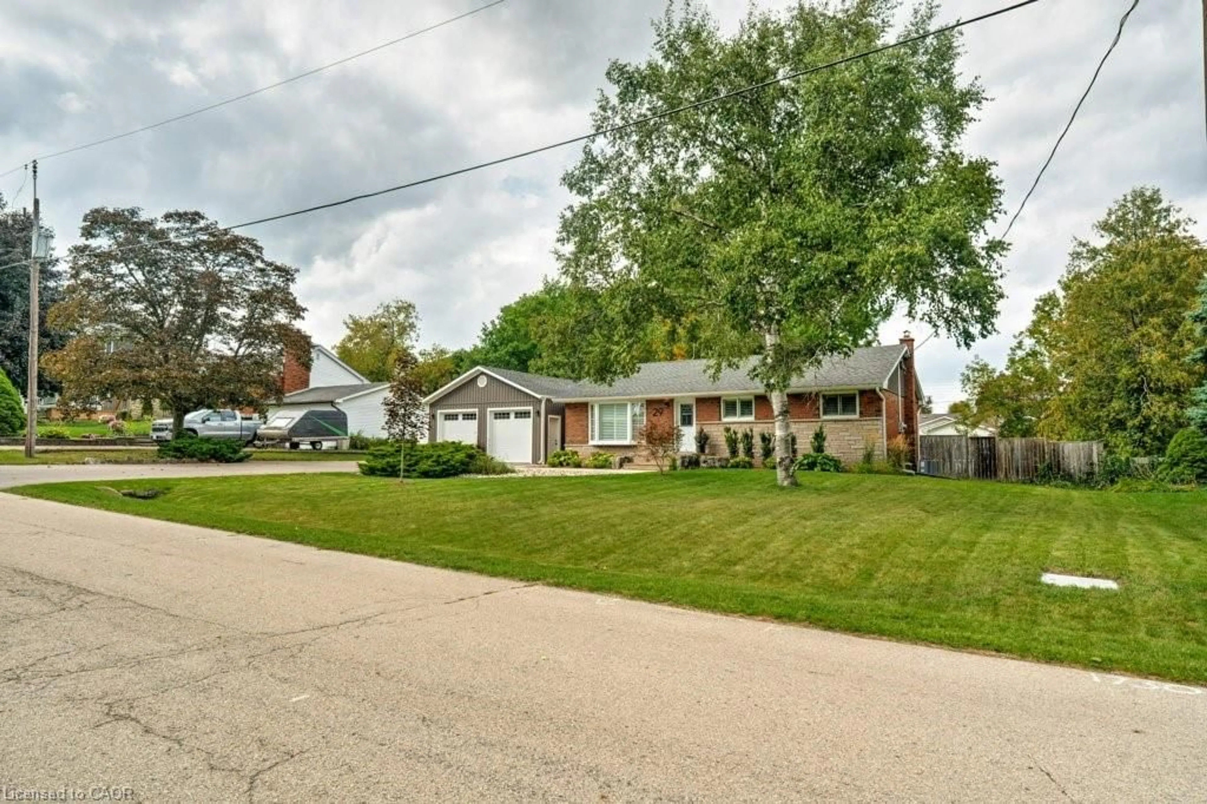 Home with brick exterior material, street for 29 Brian Blvd, Hamilton Ontario L8B 0C7