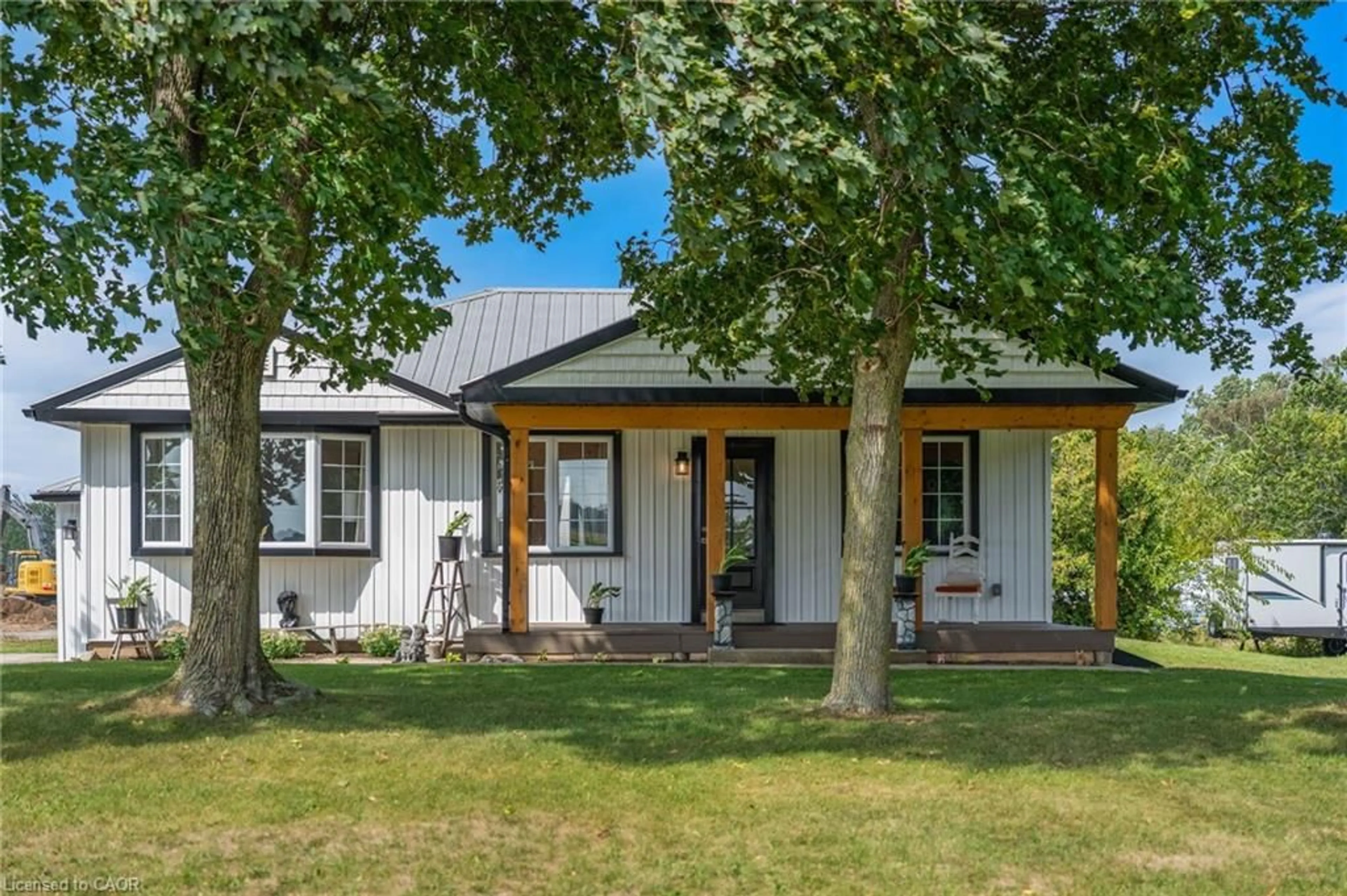 Home with vinyl exterior material, street for 1813 Charlotteville Road 5, Simcoe Ontario N3Y 4K1