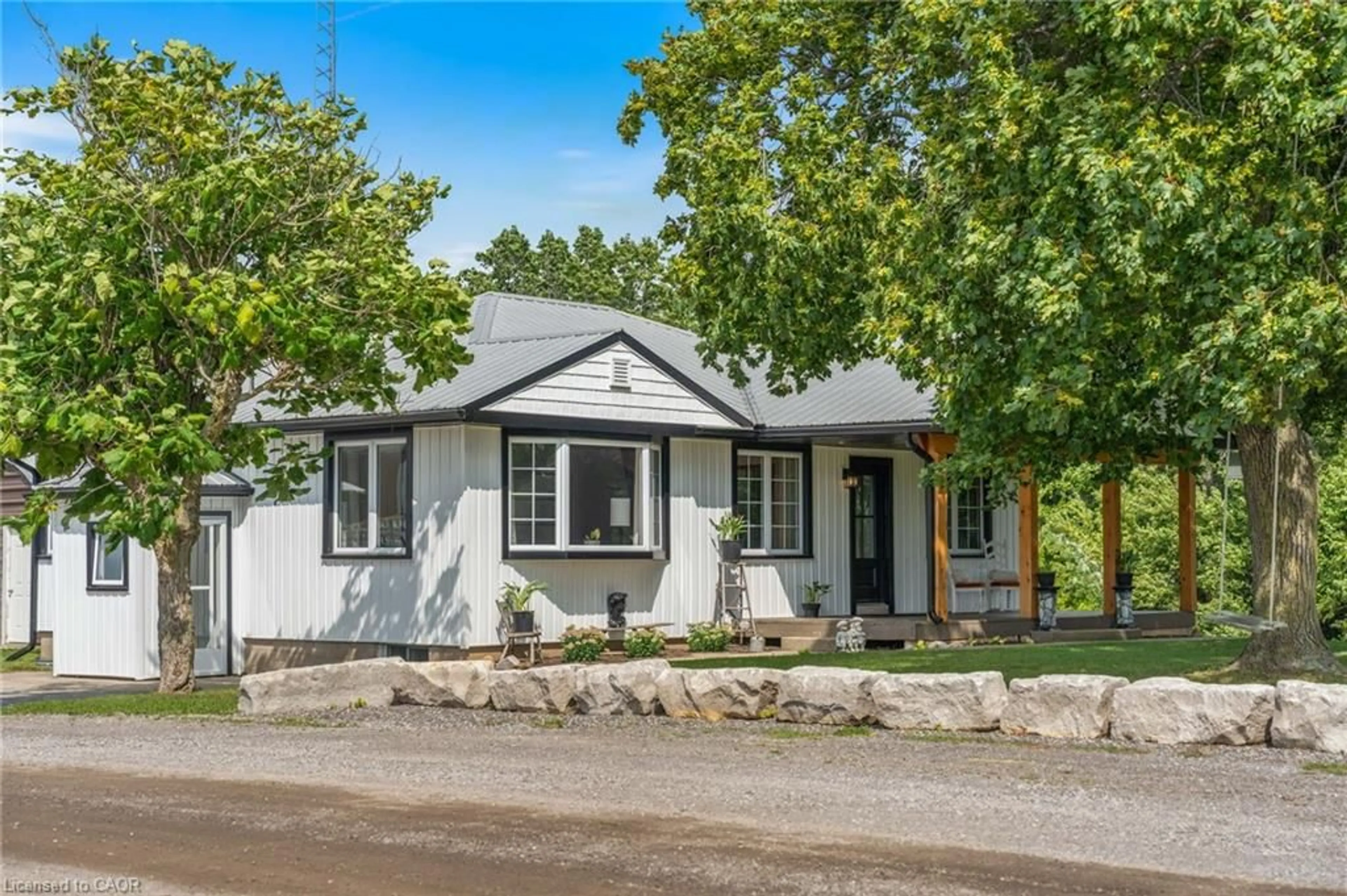 Home with vinyl exterior material, street for 1813 Charlotteville Road 5, Simcoe Ontario N3Y 4K1
