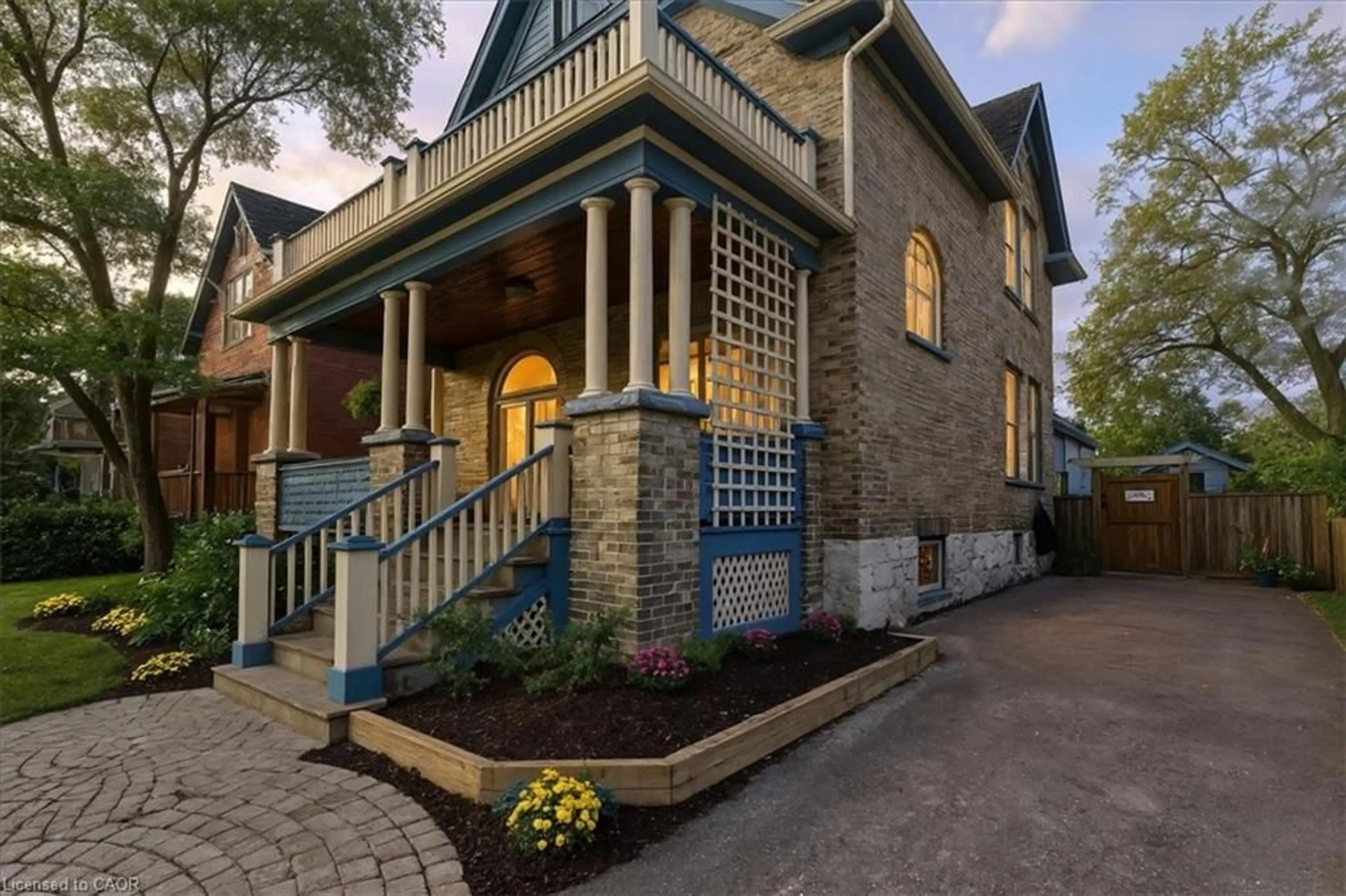Home with brick exterior material, street for 19 Richmond Ave, Kitchener Ontario N2G 1Z1