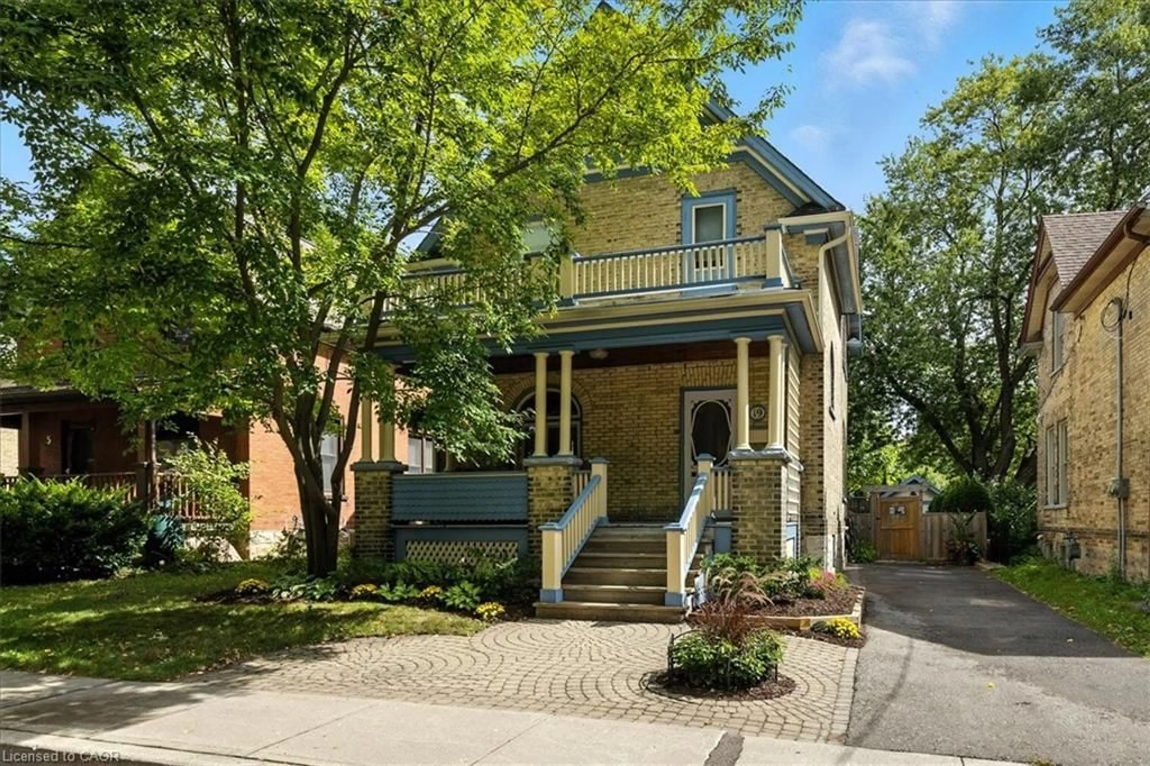 Home with brick exterior material, street for 19 Richmond Ave, Kitchener Ontario N2G 1Z1