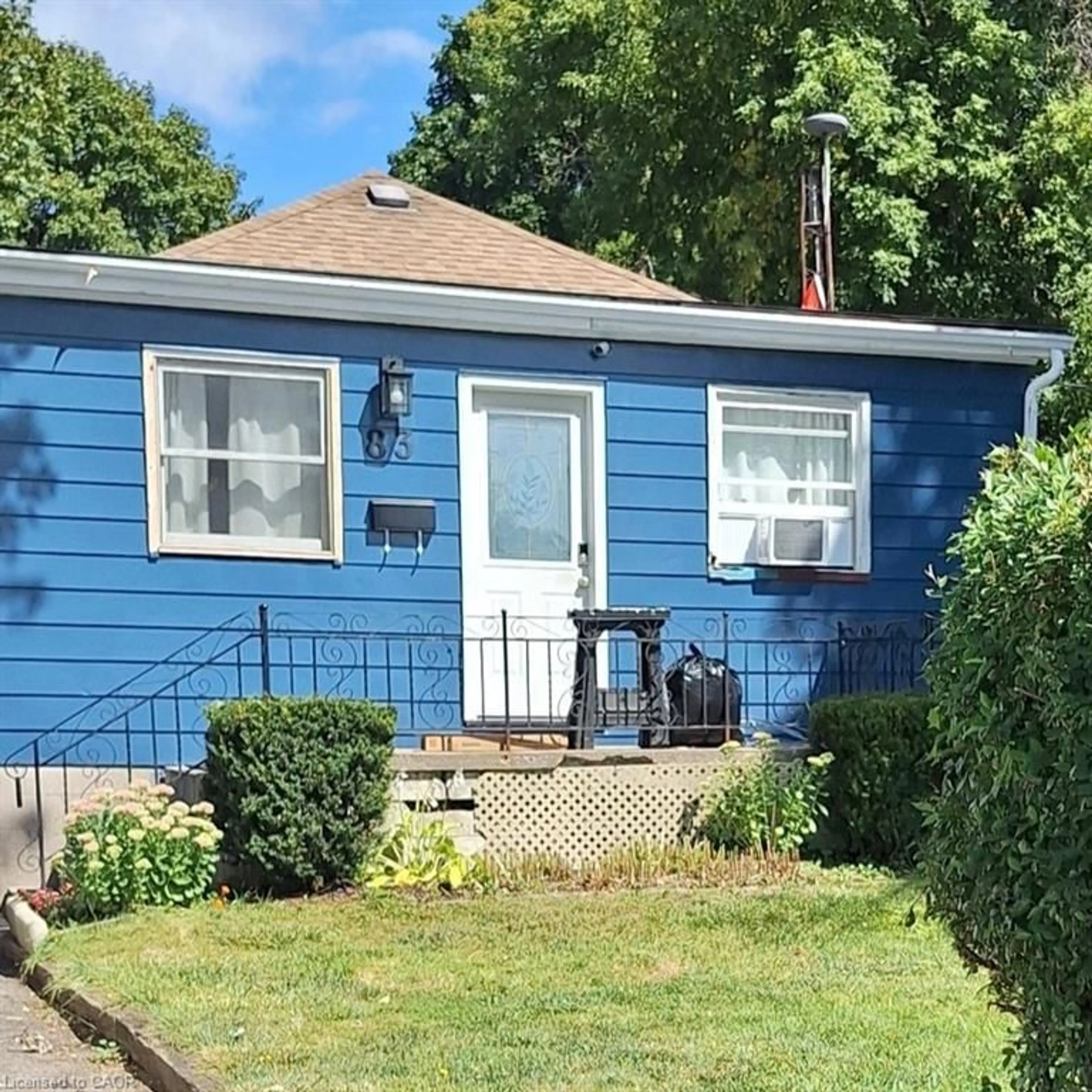 Home with vinyl exterior material, street for 83 Winston Blvd, Cambridge Ontario N3C 1L5