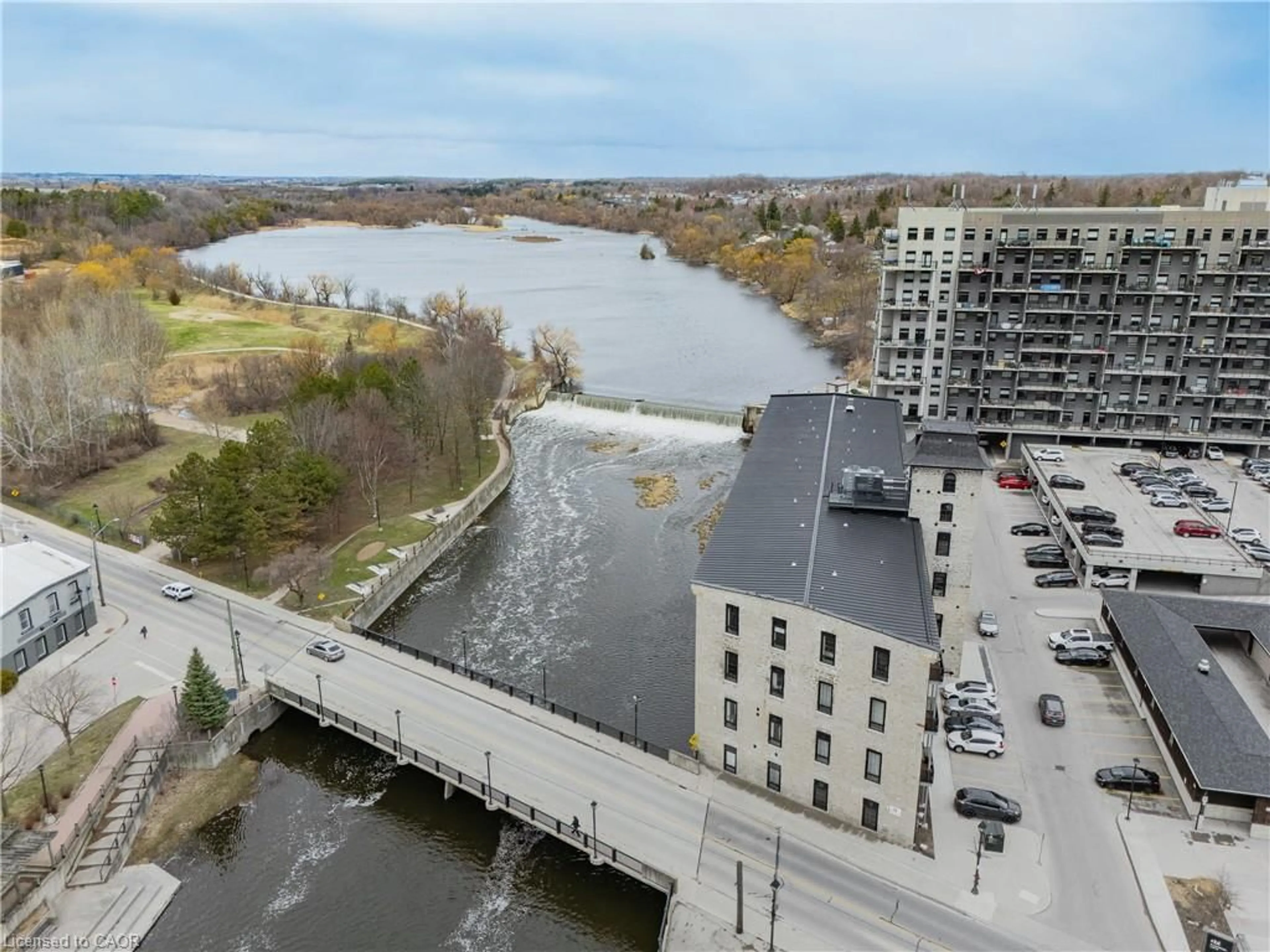A pic from outside/outdoor area/front of a property/back of a property/a pic from drone, water/lake/river/ocean view for 19 Guelph Ave #207, Cambridge Ontario N3C 1A2
