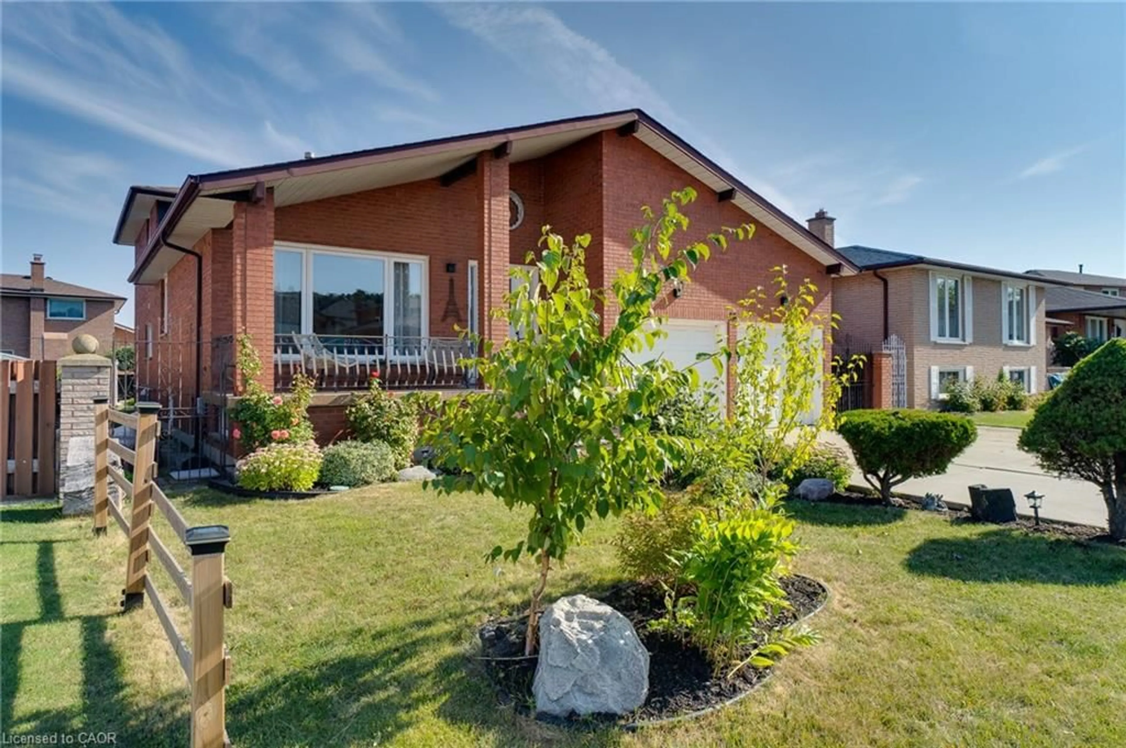 Home with brick exterior material, unknown for 18 Pavarotti Crt, Hamilton Ontario L8G 4P8