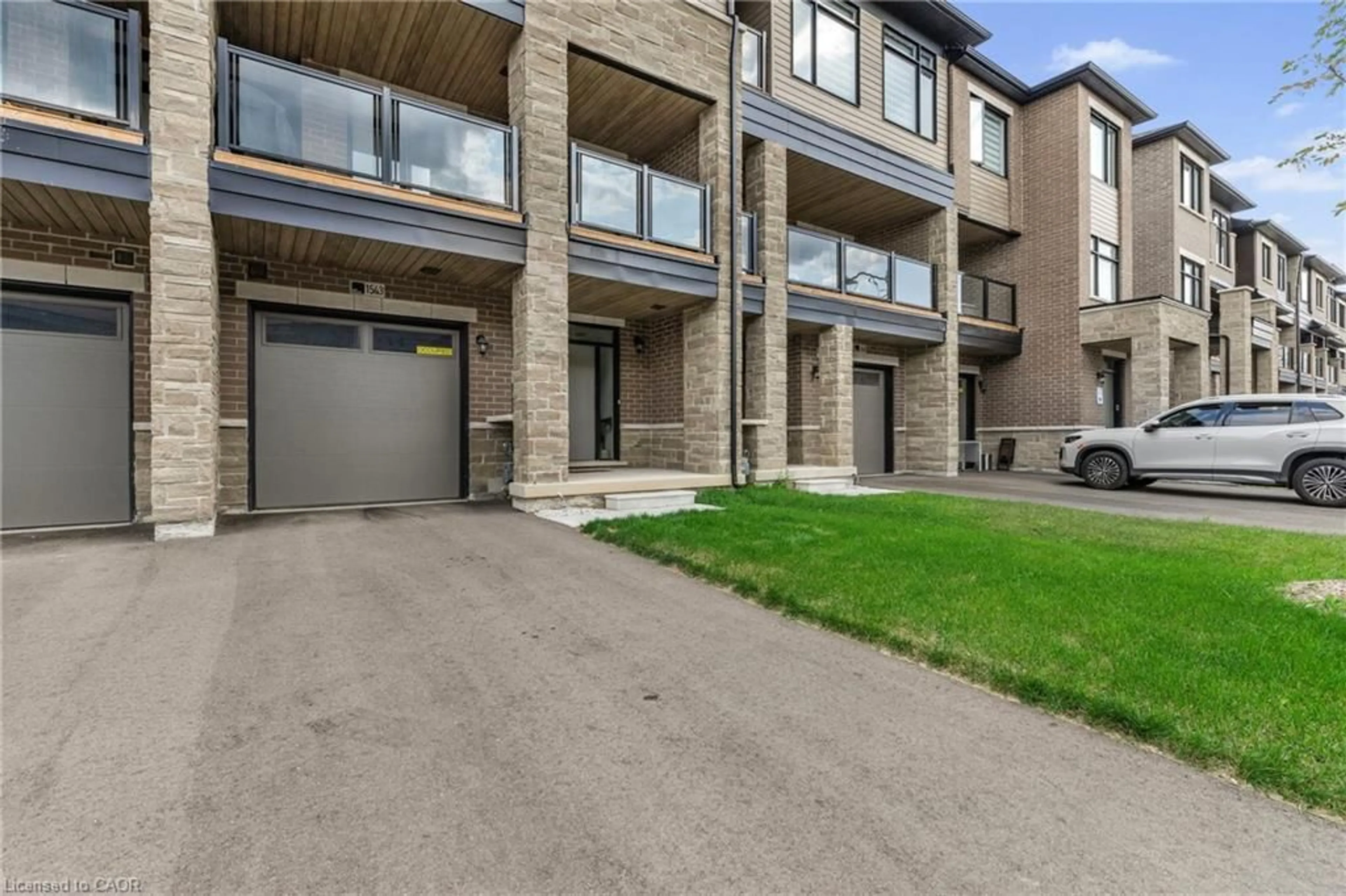 Unknown for 1543 Hilson Hts, Milton Ontario L9E 1V5
