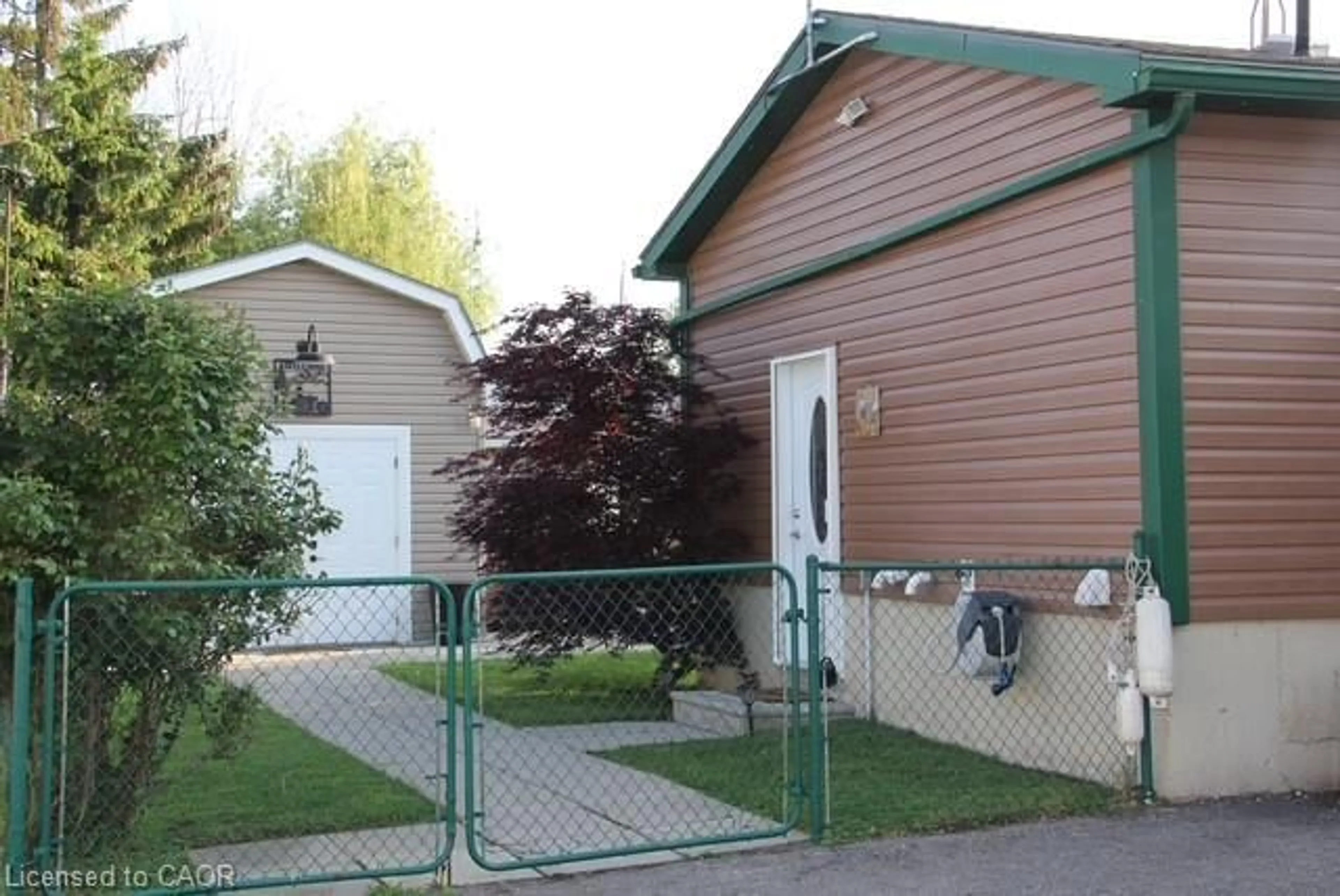 Unknown for 3 Wilcox Dr, Nanticoke Ontario N0A 1L0
