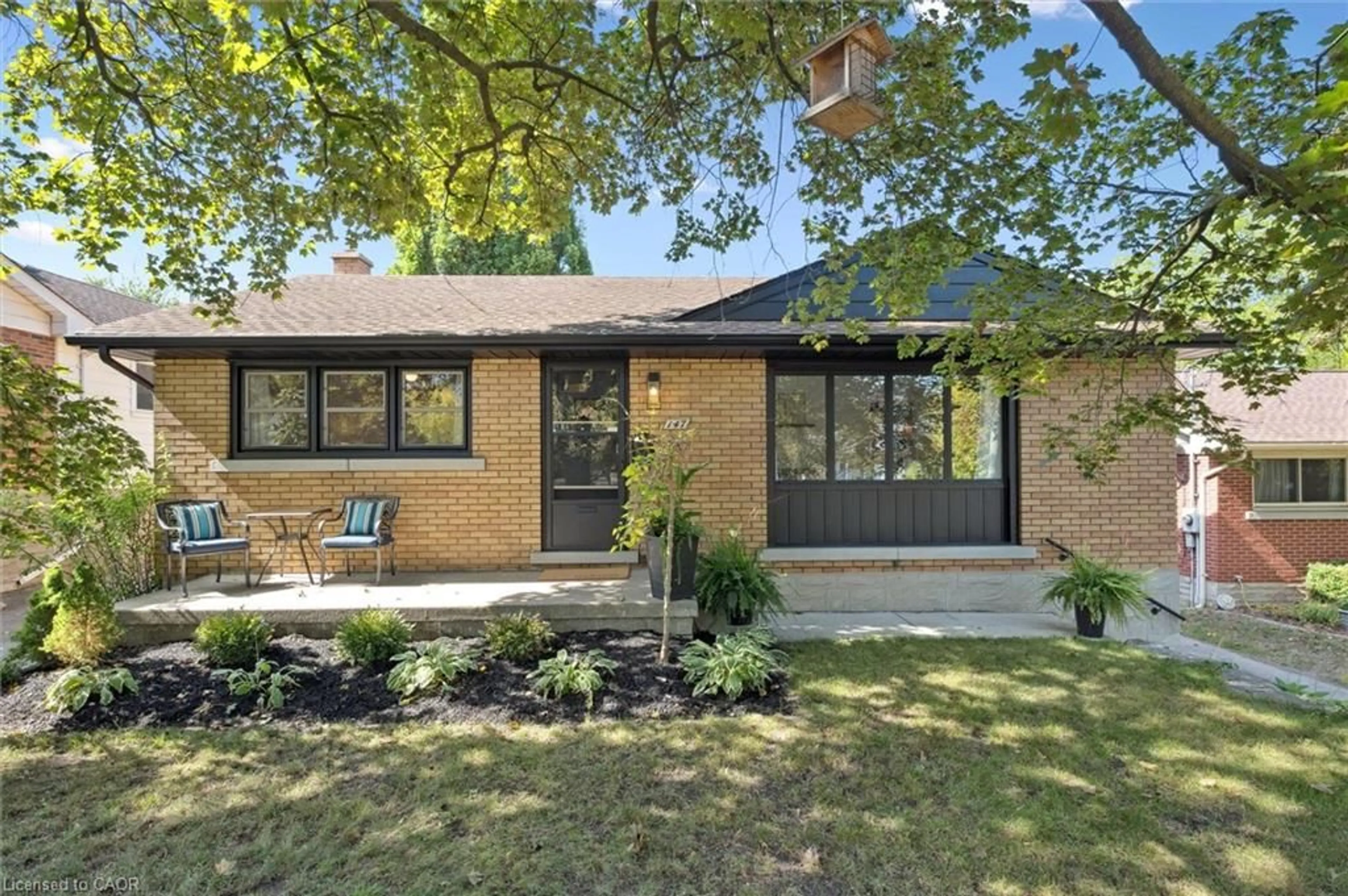 Home with brick exterior material, street for 147 Oriole St, Waterloo Ontario N2J 2B3