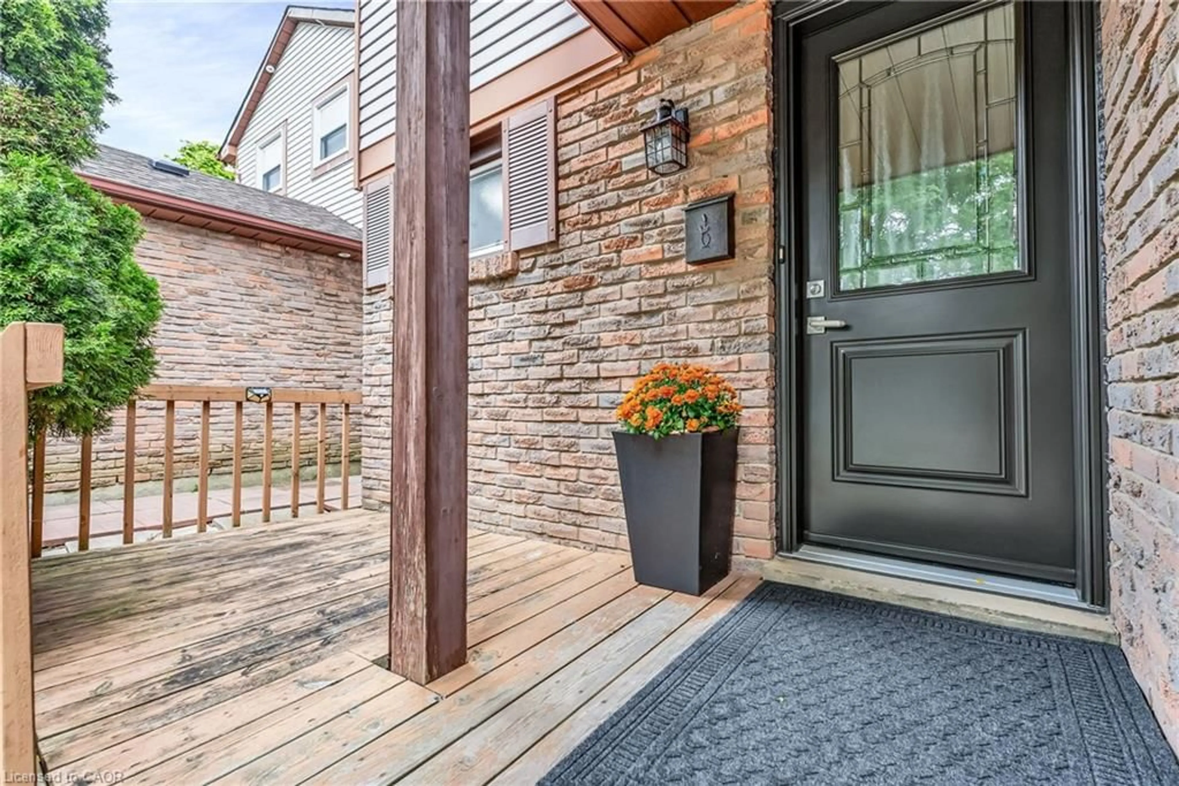 Unknown for 4 Wesmorland Ave, Peel Ontario L6Z 1E7
