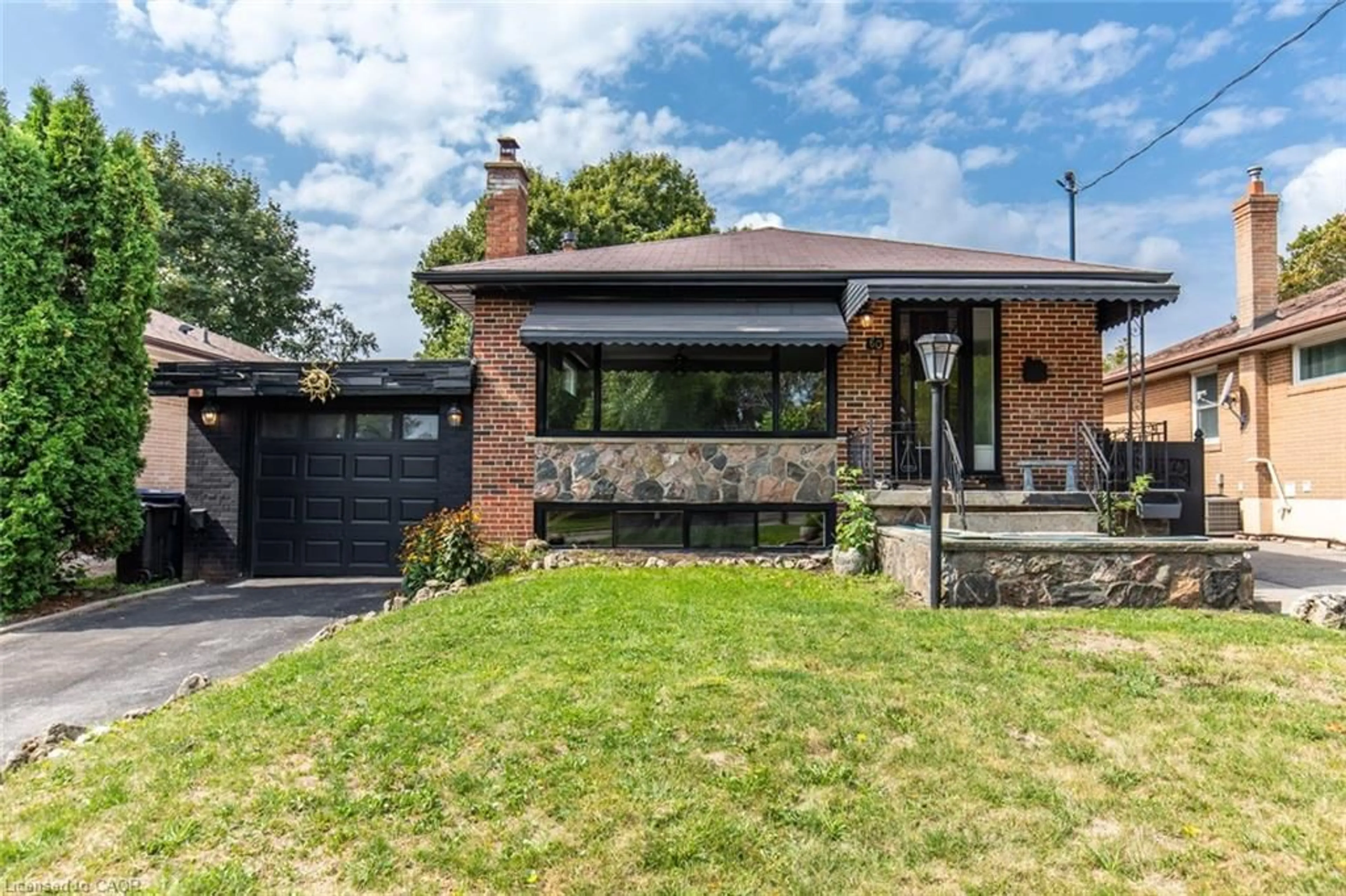 Home with brick exterior material, street for 60 Greenock Ave, Scarborough Ontario M1G 2Z9