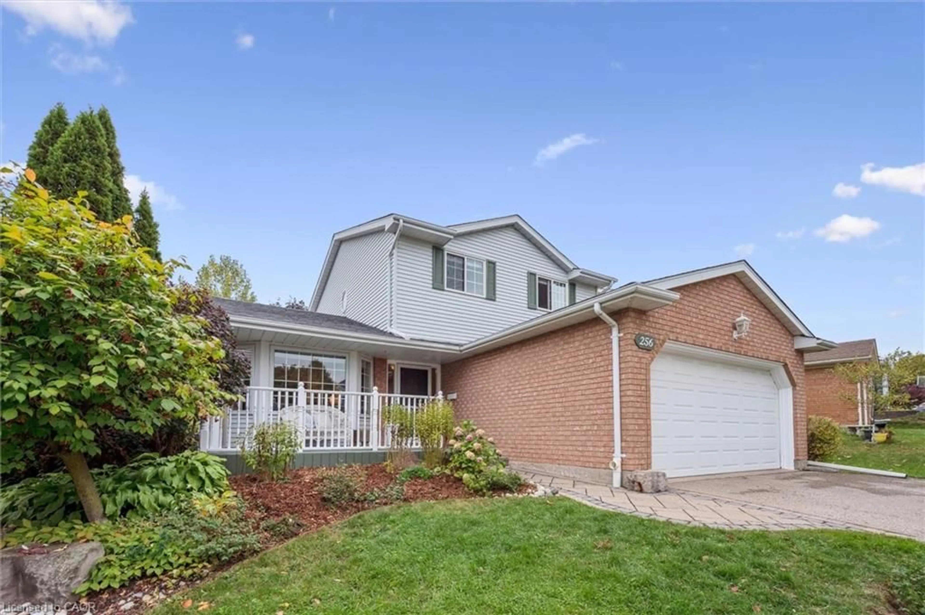 Home with brick exterior material, street for 256 Grand River Blvd, Kitchener Ontario N2A 3K4