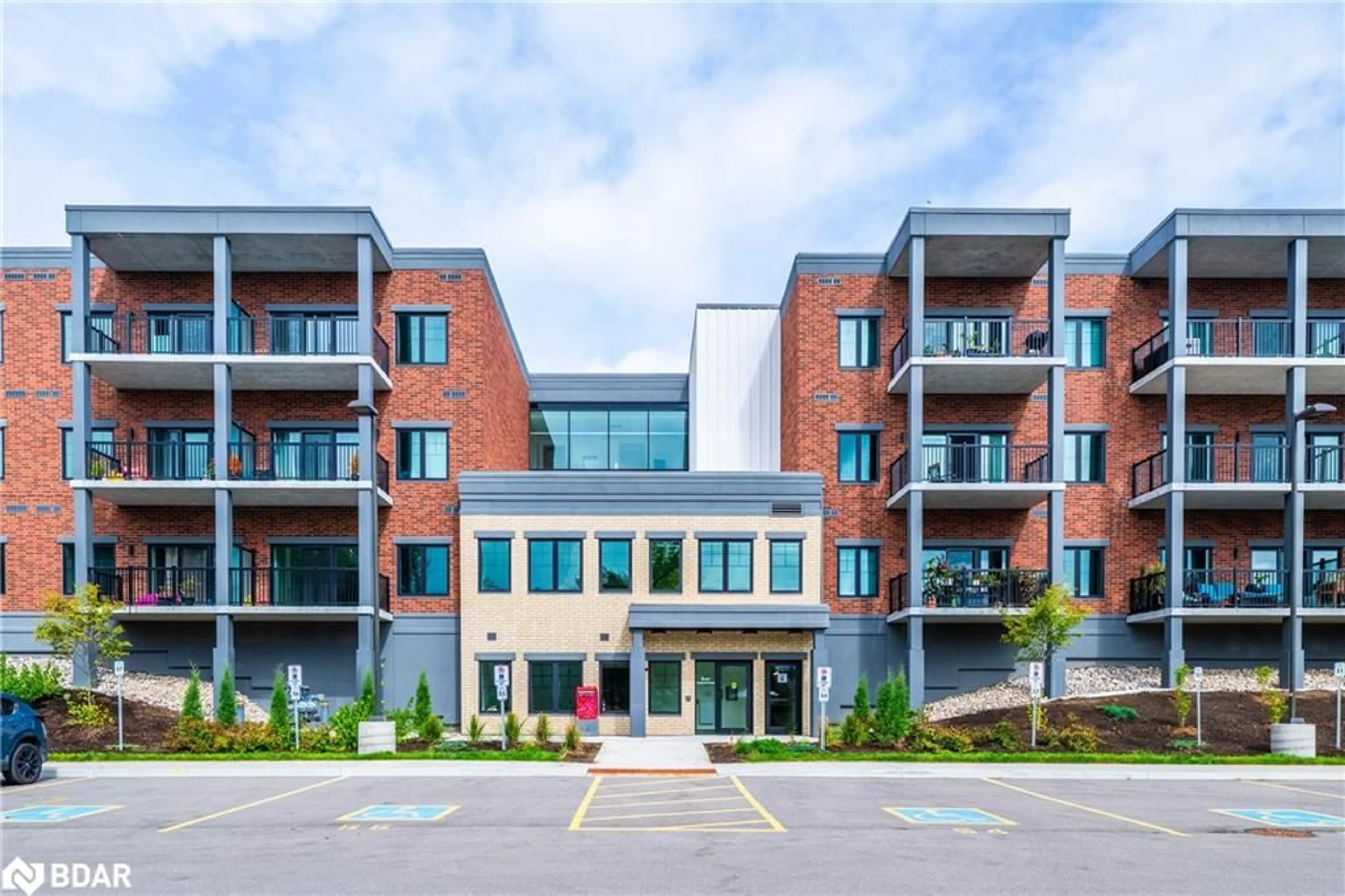 Unknown for 121 Mary St #414, Creemore Ontario L0M 1G0