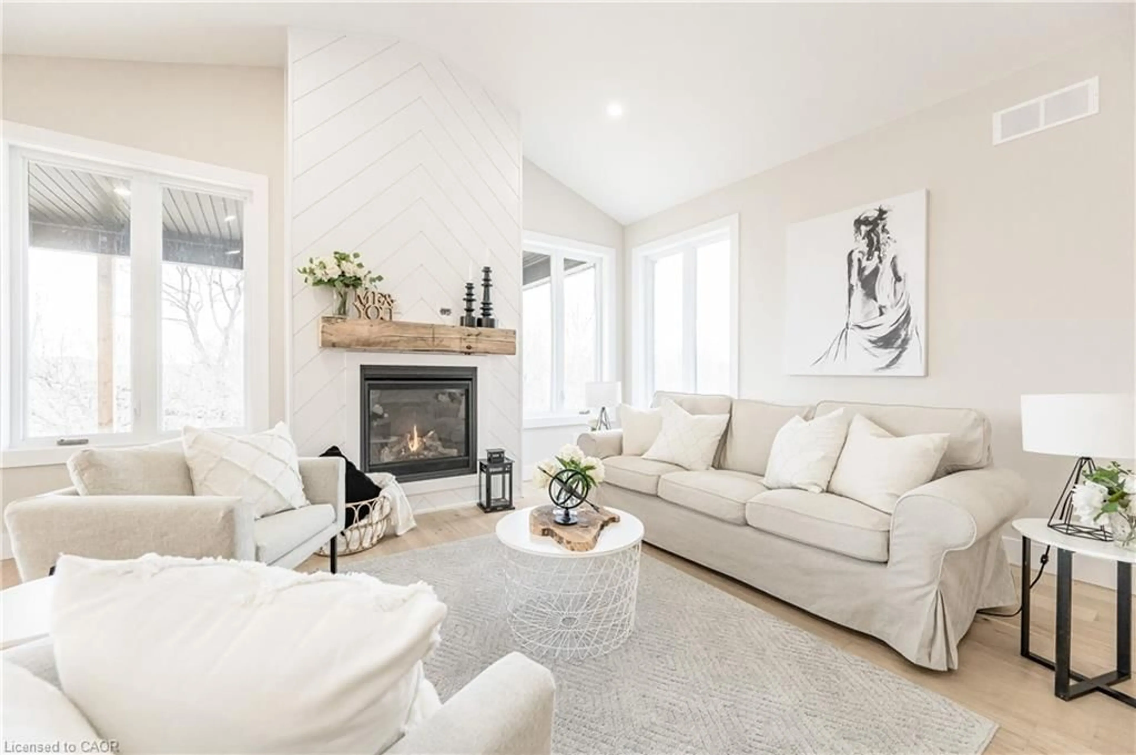 Living room with furniture, unknown for 43 Coulter St, Listowel Ontario N0K 1M0