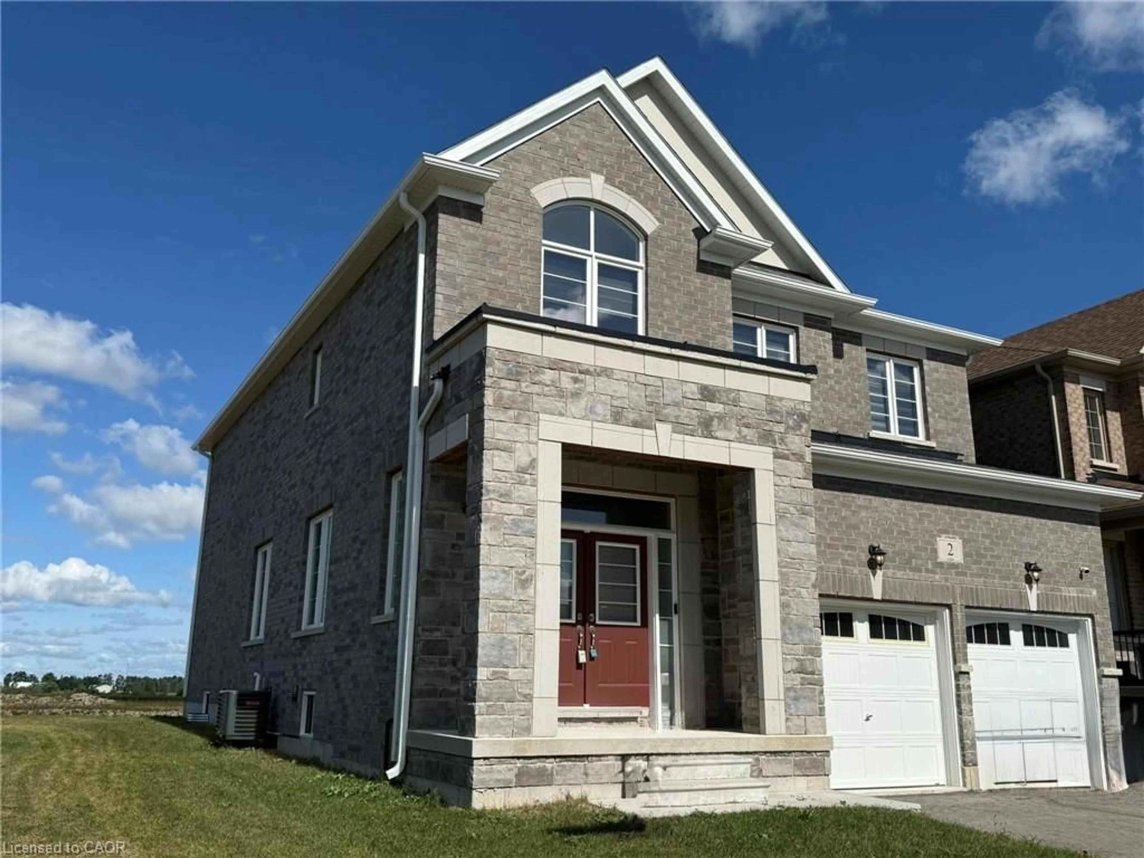 Home with brick exterior material, building for 2 Mackenzie St, Dundalk Ontario N0C 1B0