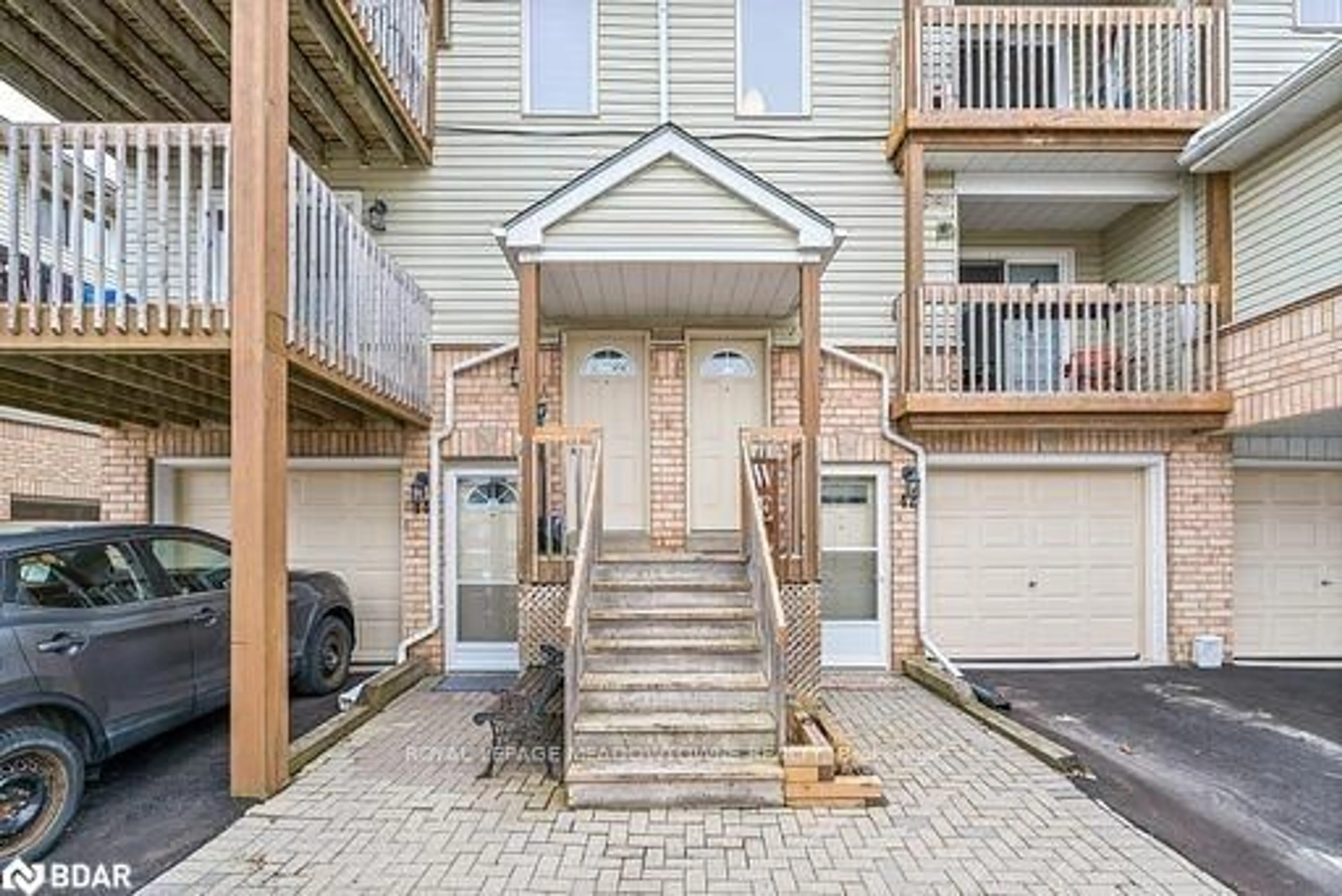 Unknown for 42A Stewart Maclaren Rd, Georgetown Ontario L7G 5L9