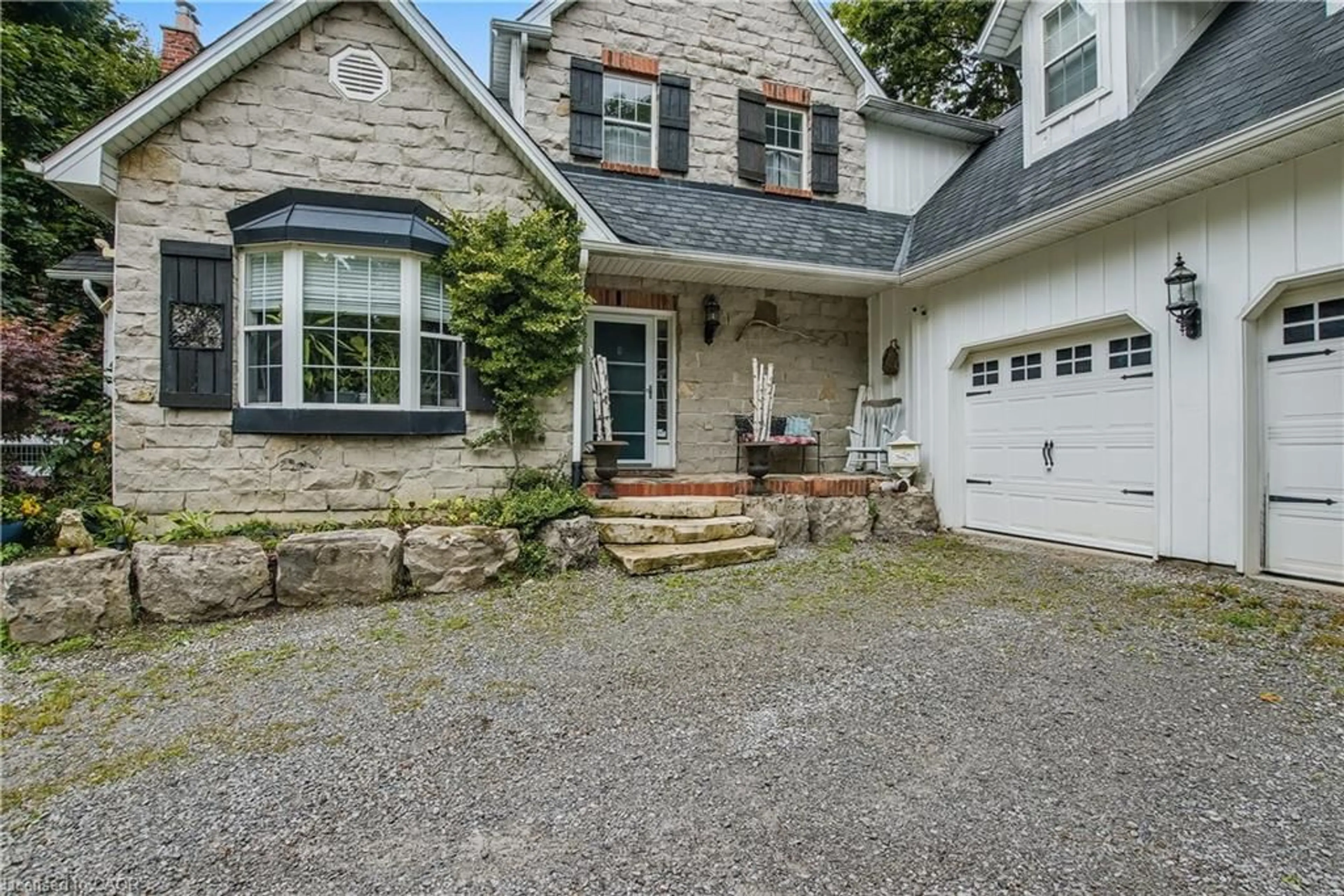 Home with brick exterior material, street for 1097 Mineral Springs Rd, Ancaster Ontario L9H 5E3