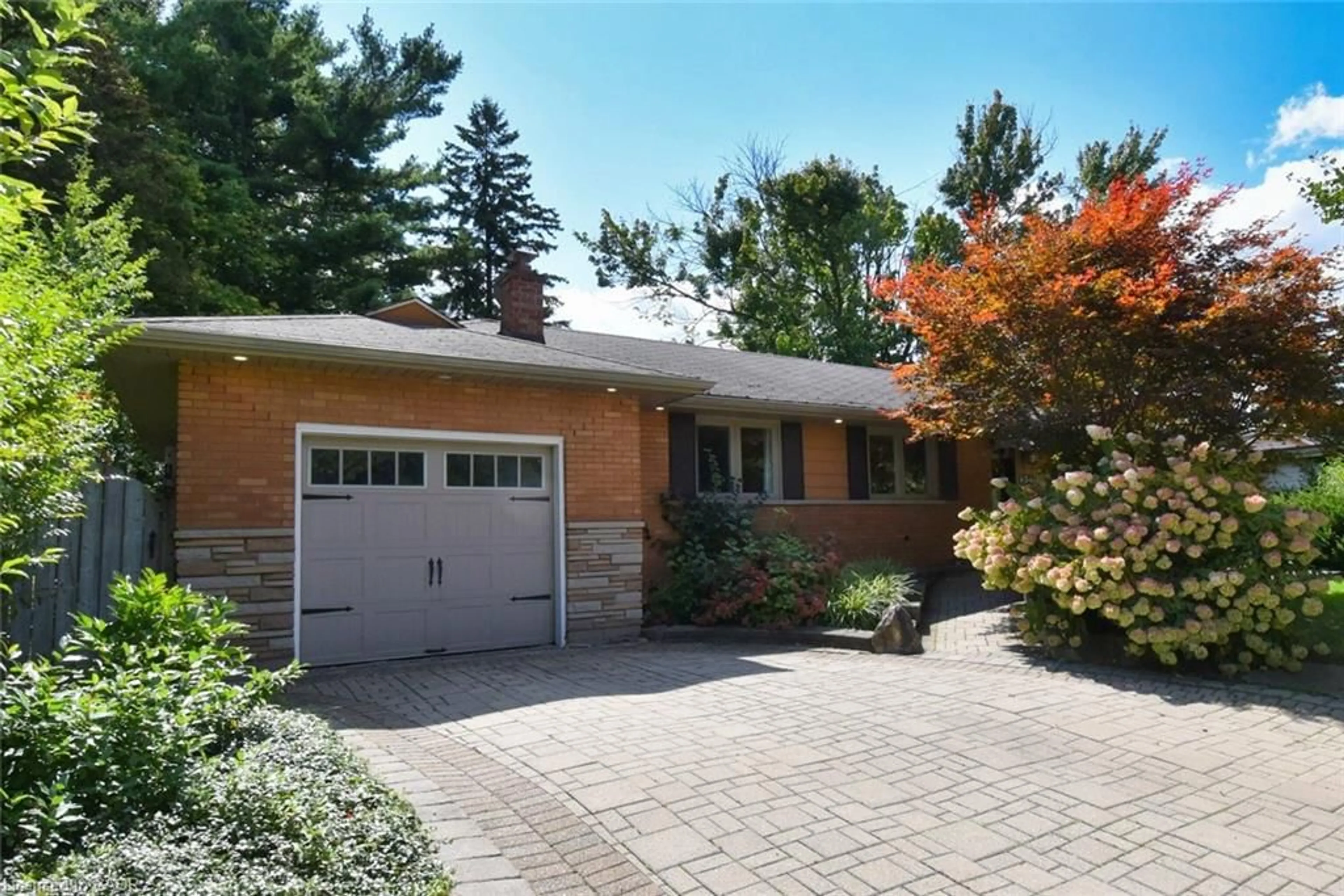 Home with brick exterior material, street for 454 Evergreen Ave, Ancaster Ontario L9G 2P8