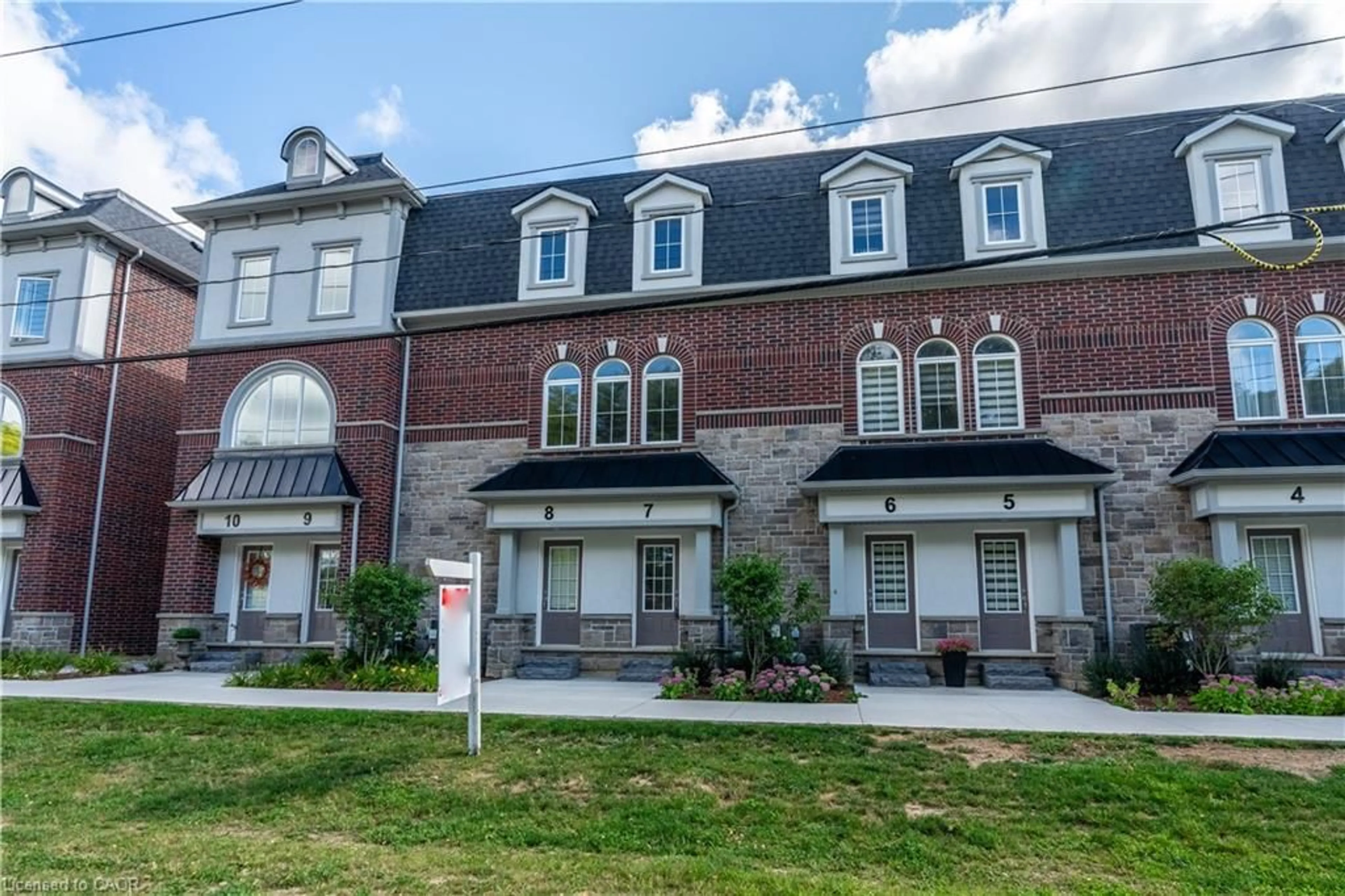 Home with brick exterior material, street for 677 Park Rd #7, Brantford Ontario N3R 0A2