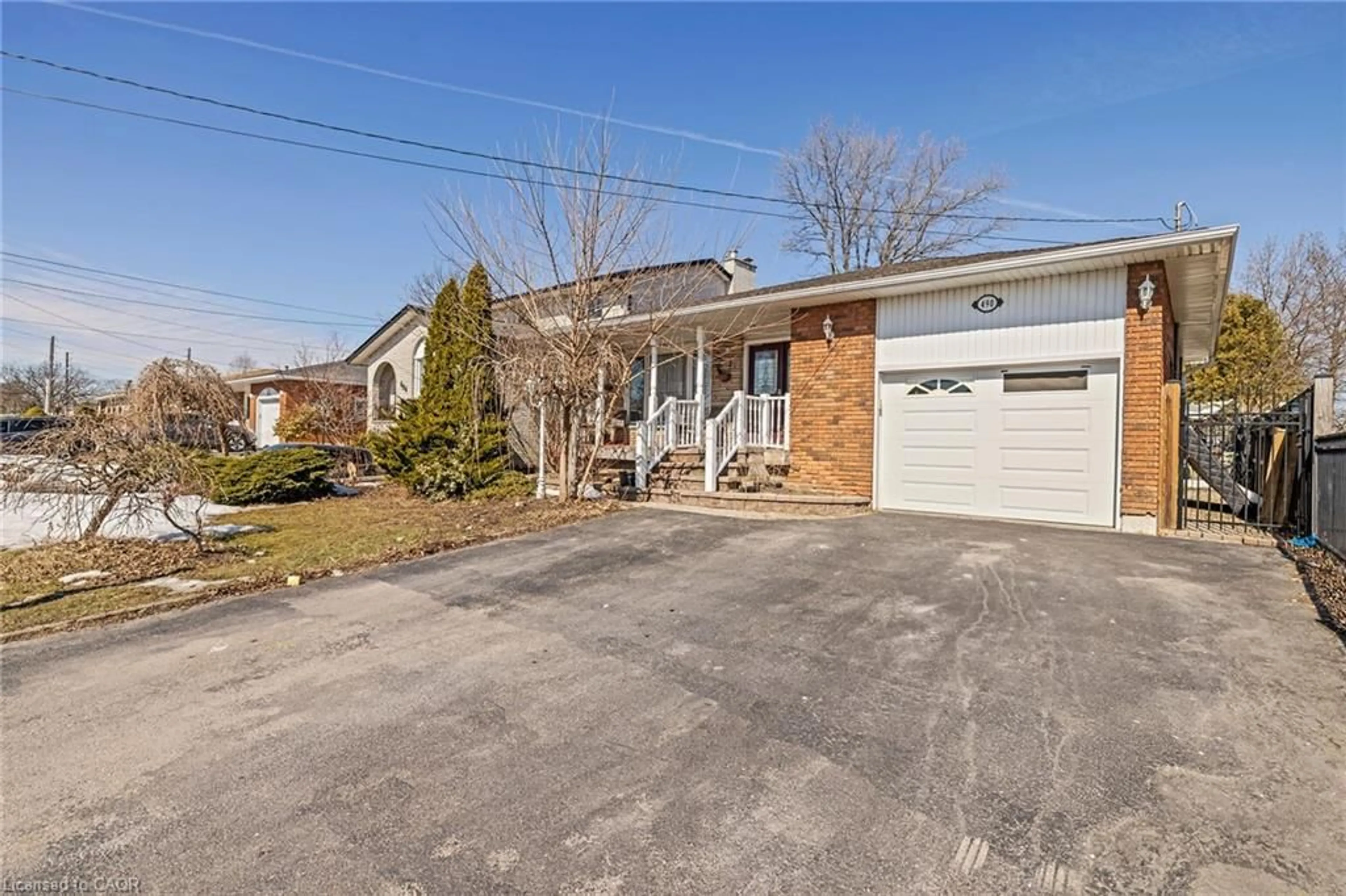 Home with brick exterior material, street for 490 Queen Victoria Dr, Hamilton Ontario L8W 1G9
