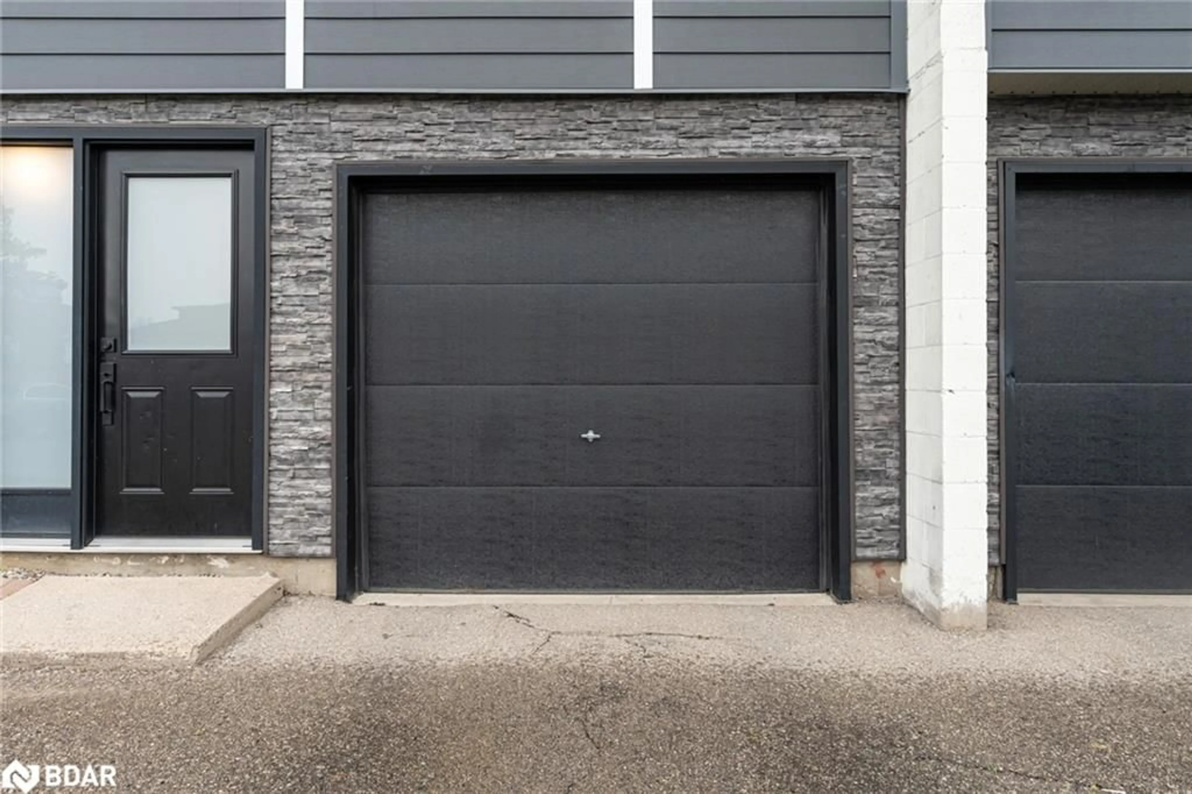 Indoor garage for 135 Chalmers St #21, Cambridge Ontario N1R 6M2