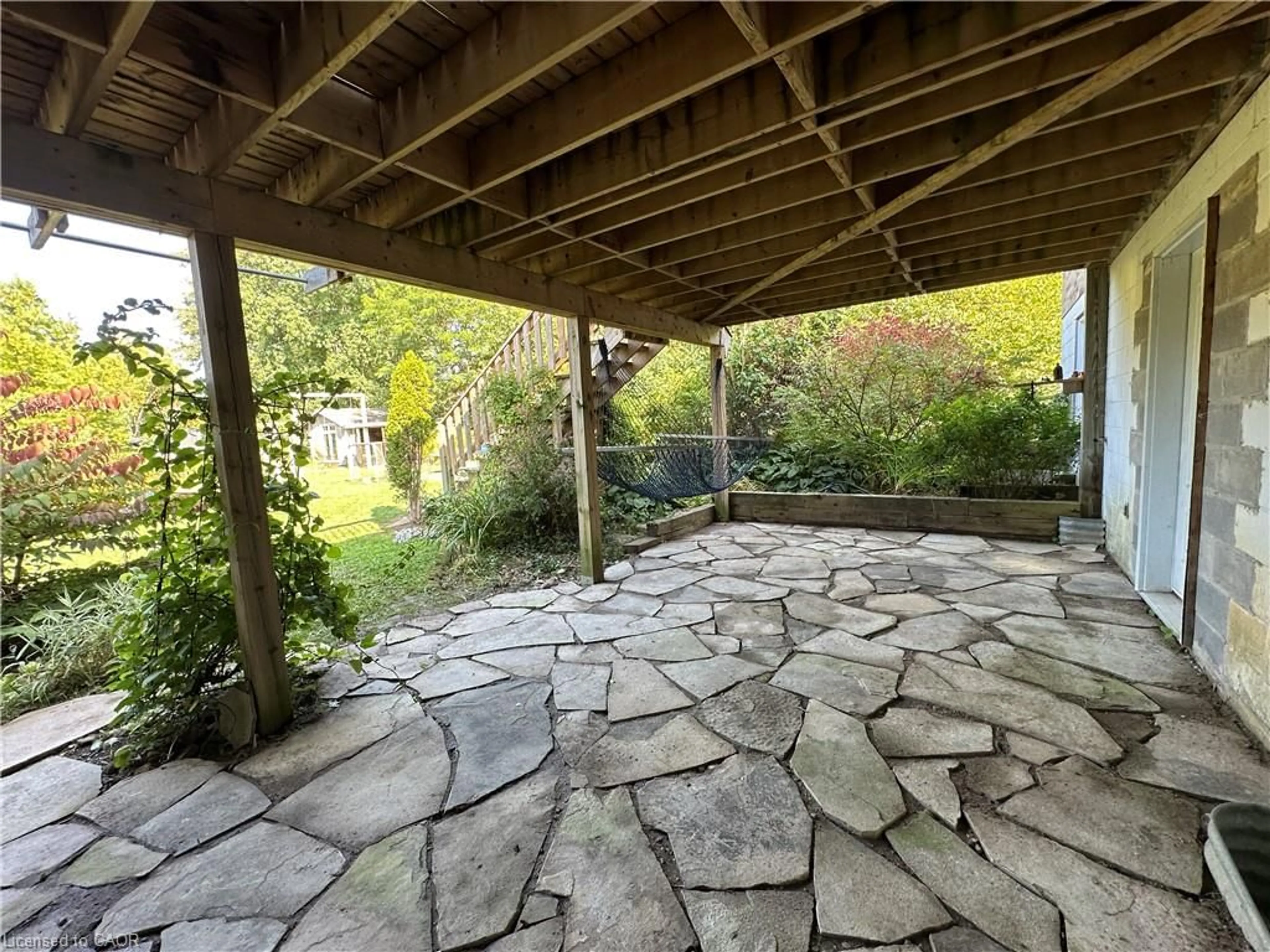 Patio, street for 62 Wood St, Drayton Ontario N0G 1P0