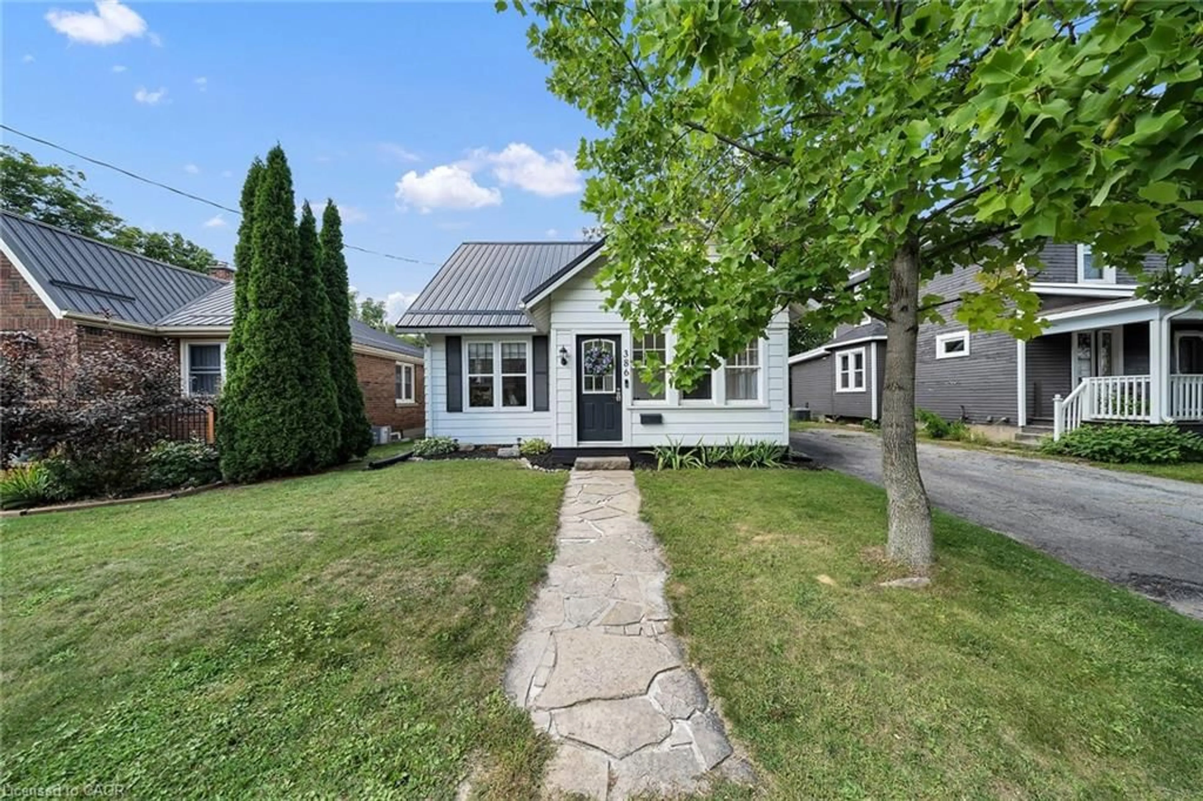Unknown for 386 College Ave, Simcoe Ontario N3Y 4G9