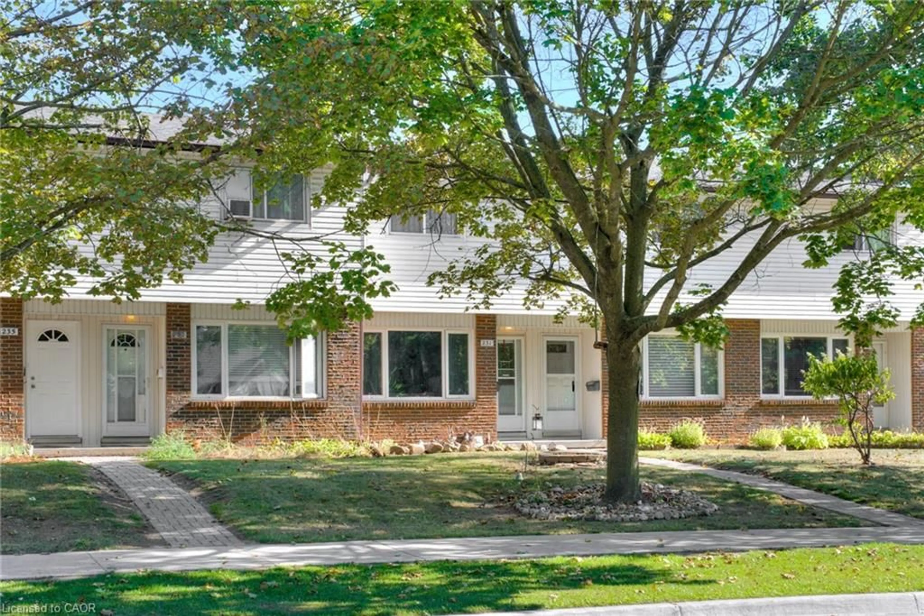 Unknown for 231 Fergus Ave, Kitchener Ontario N2A 2H6