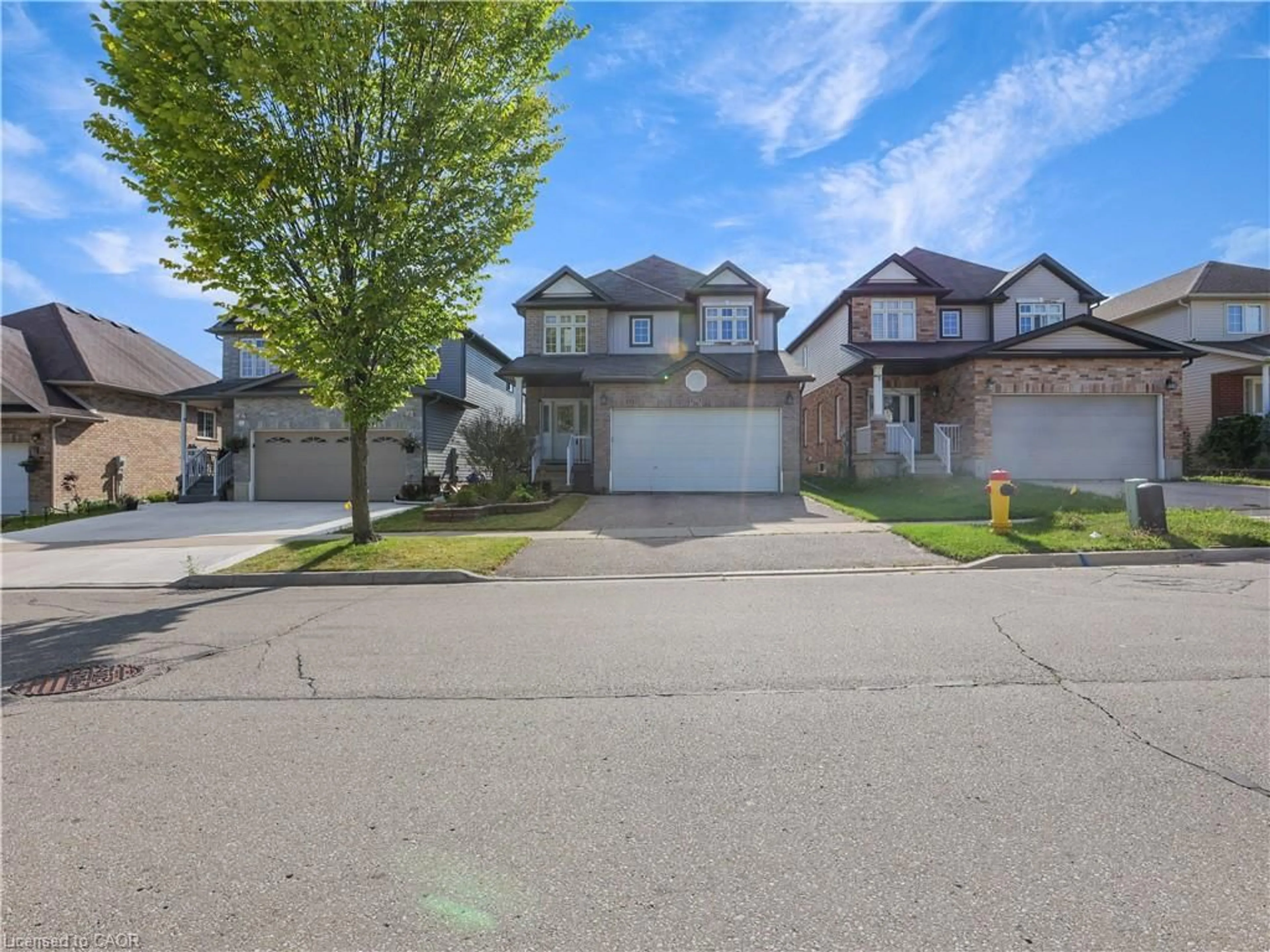 A pic from outside/outdoor area/front of a property/back of a property/a pic from drone, street for 36 Lemon Grass St, Kitchener Ontario N2N 3R5