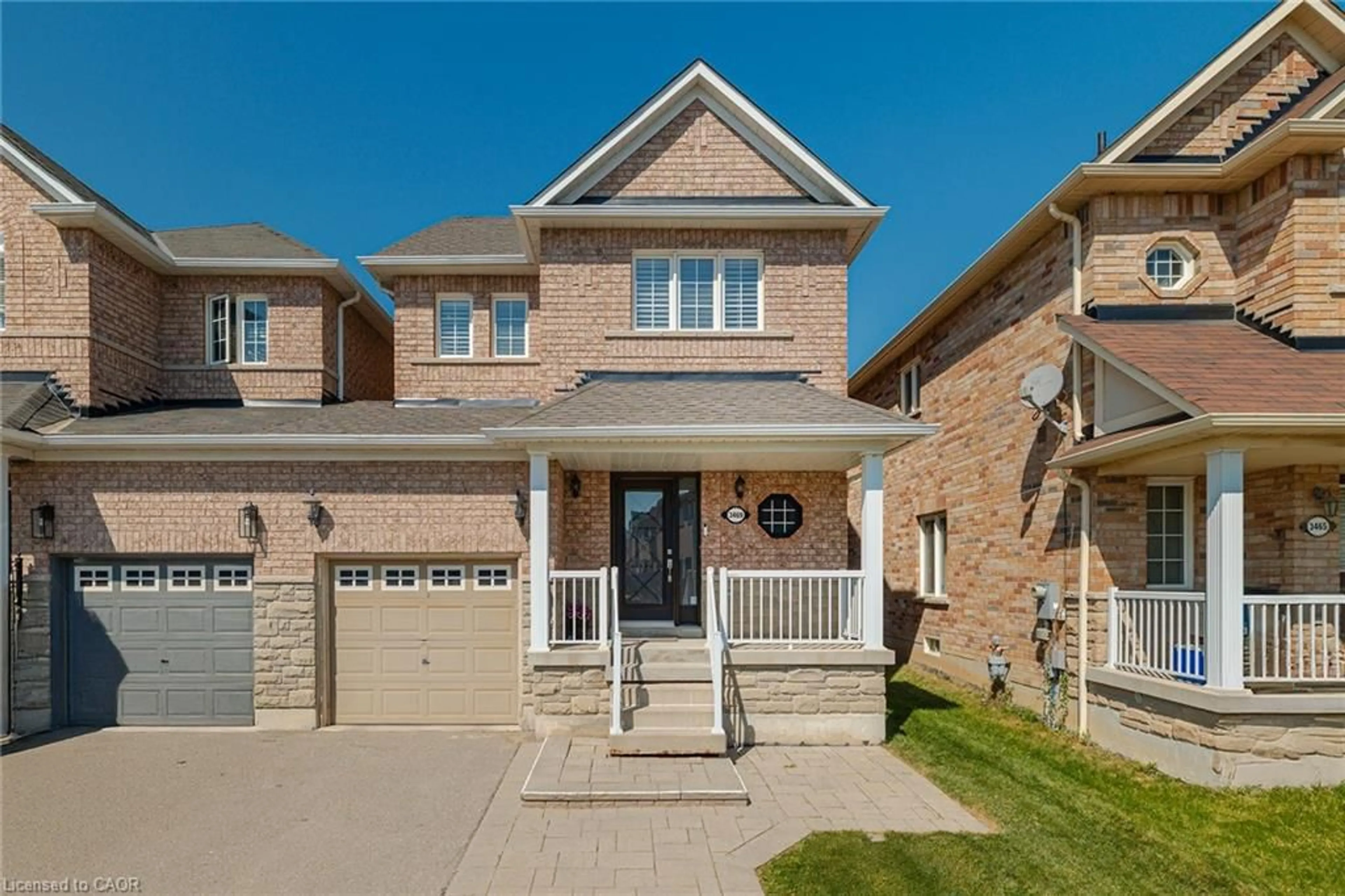 Home with brick exterior material, street for 3469 Bala Dr, Mississauga Ontario L5M 0G5