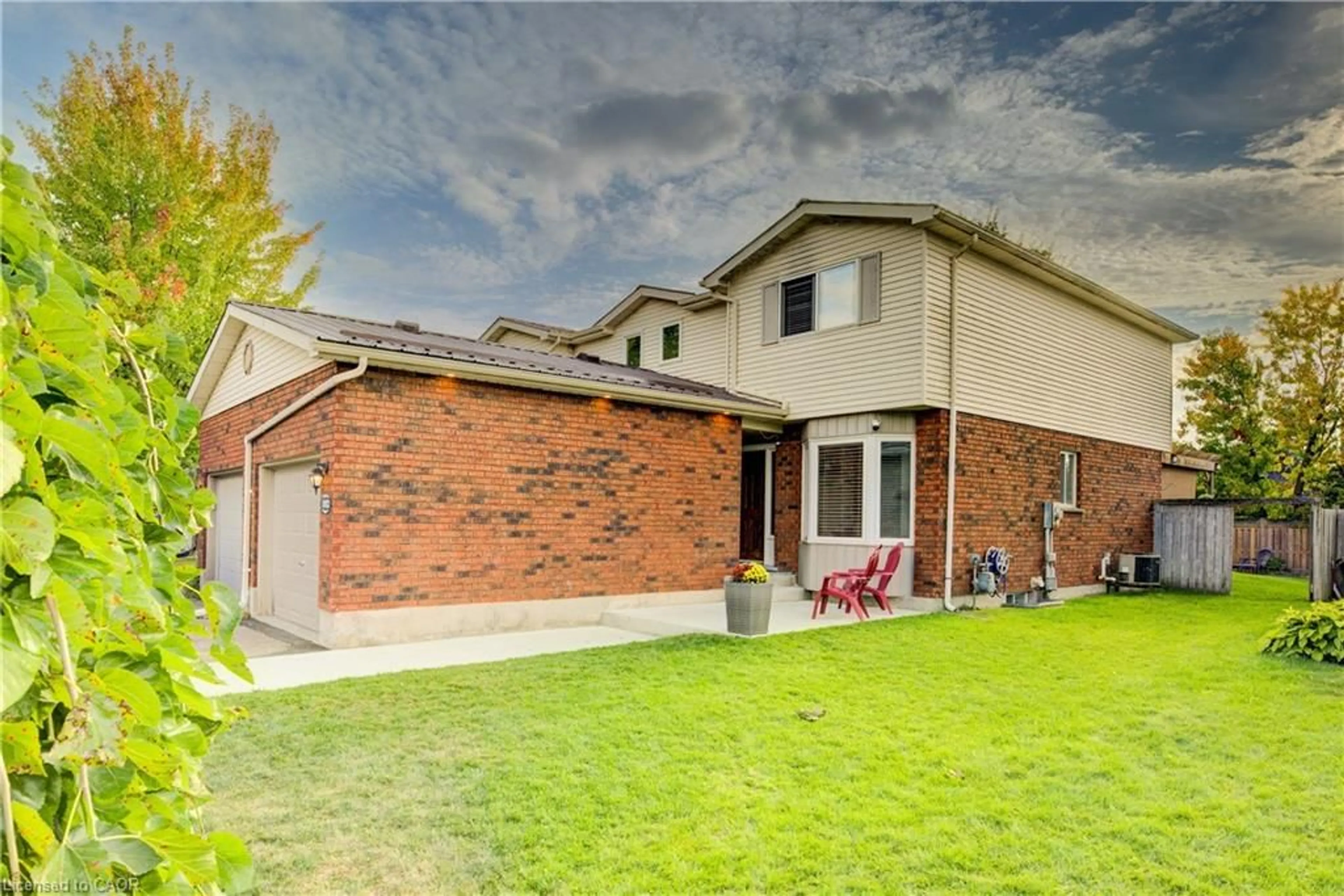 Home with brick exterior material, street for 102 William St, Plattsville Ontario N0B 2R0