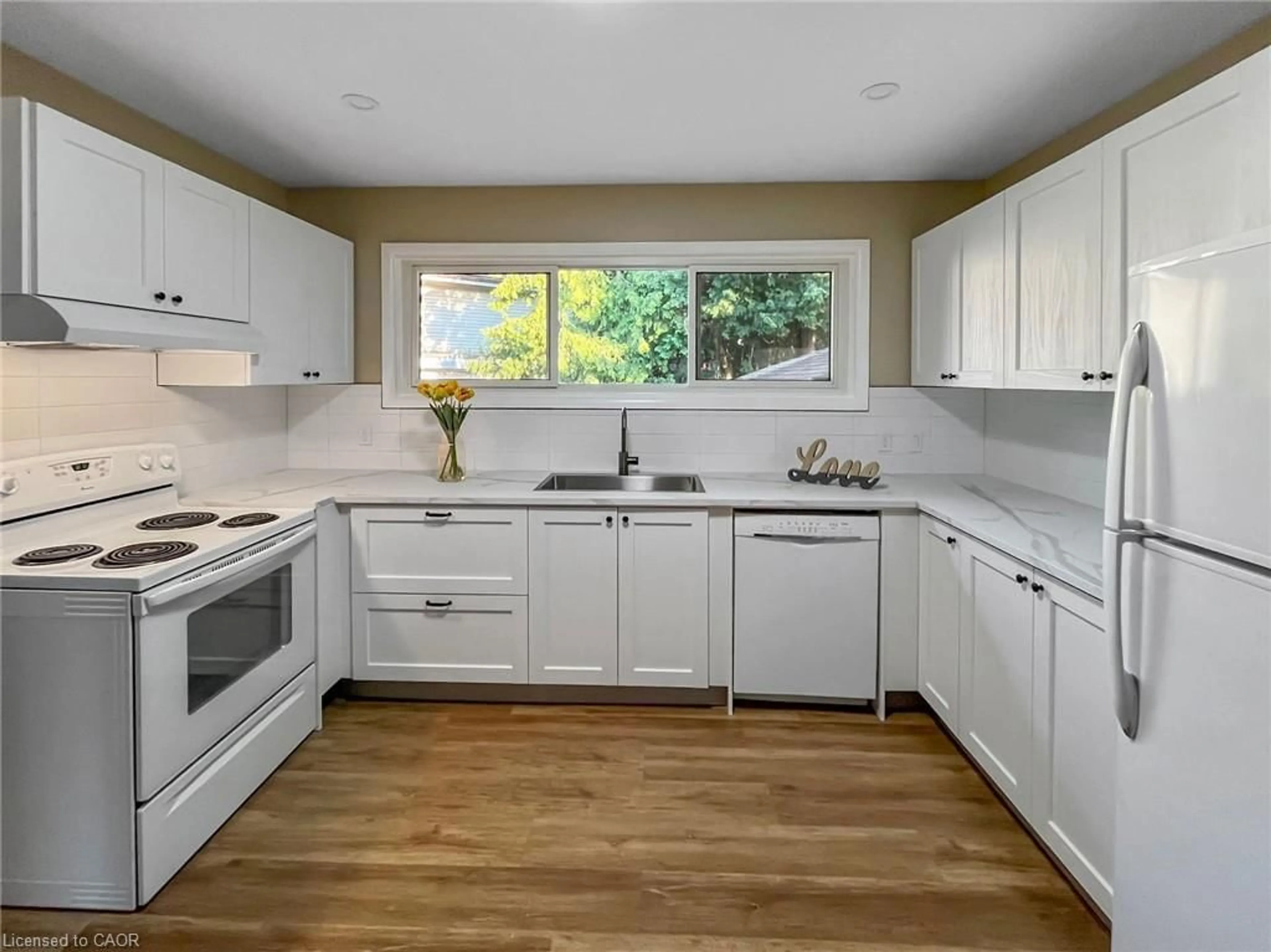 Unknown for 197 Columbia Dr, Hamilton Ontario L9C 3Y8