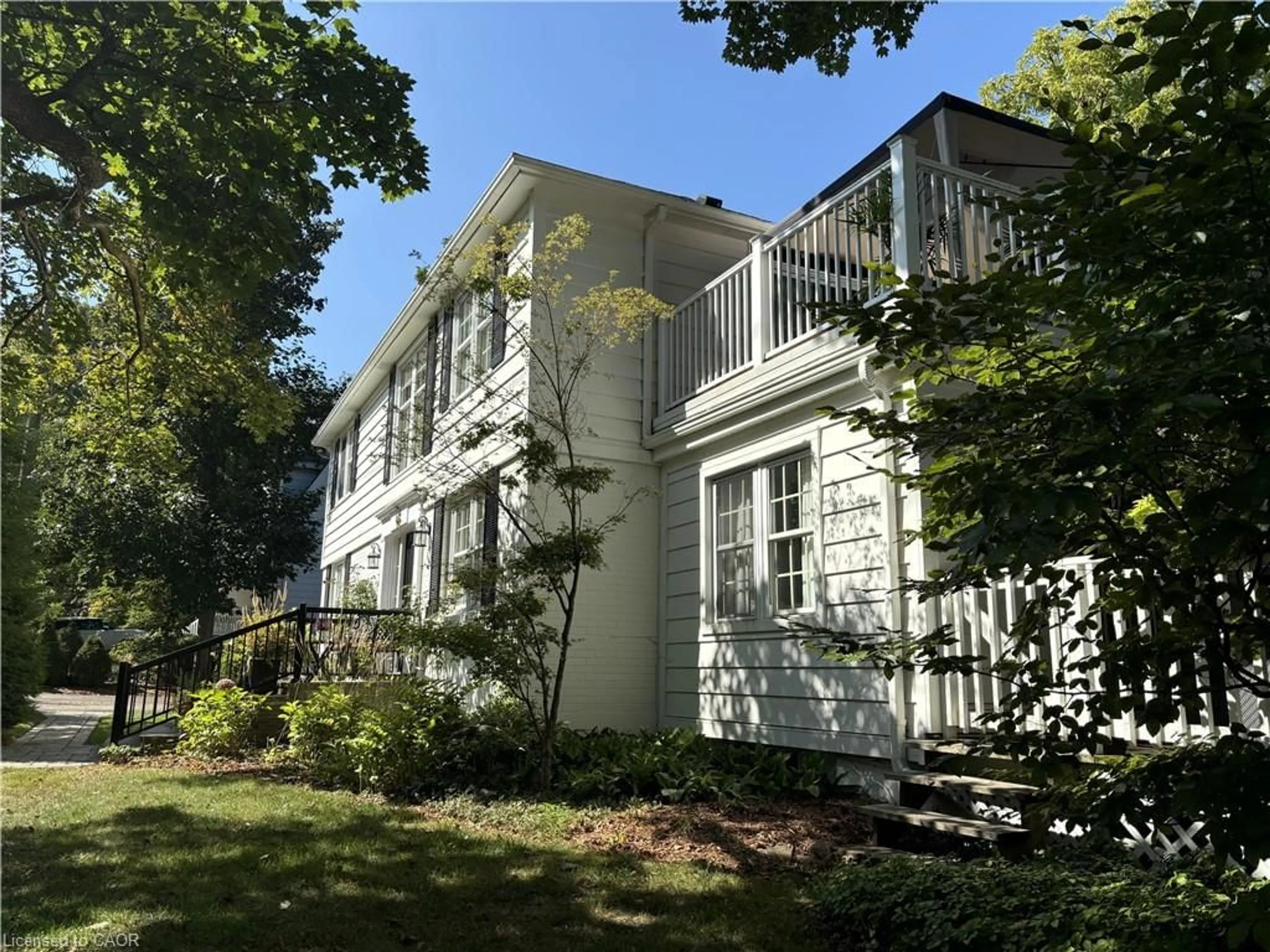 Unknown for 195 William St, Oakville Ontario L6J 1C8