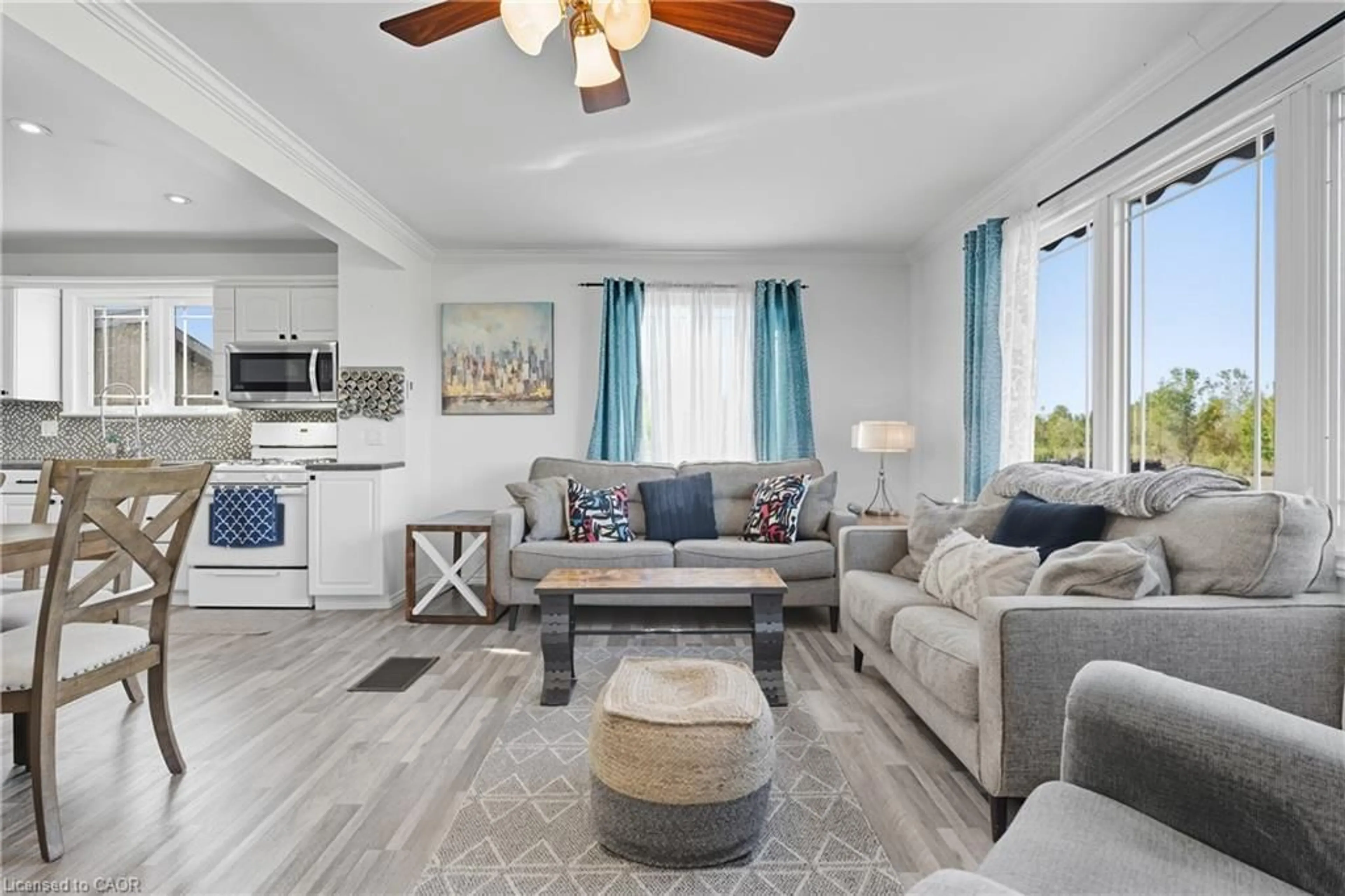Living room with furniture, unknown for 421 Ramsey Rd, Haldimand County Ontario N1A 2W6