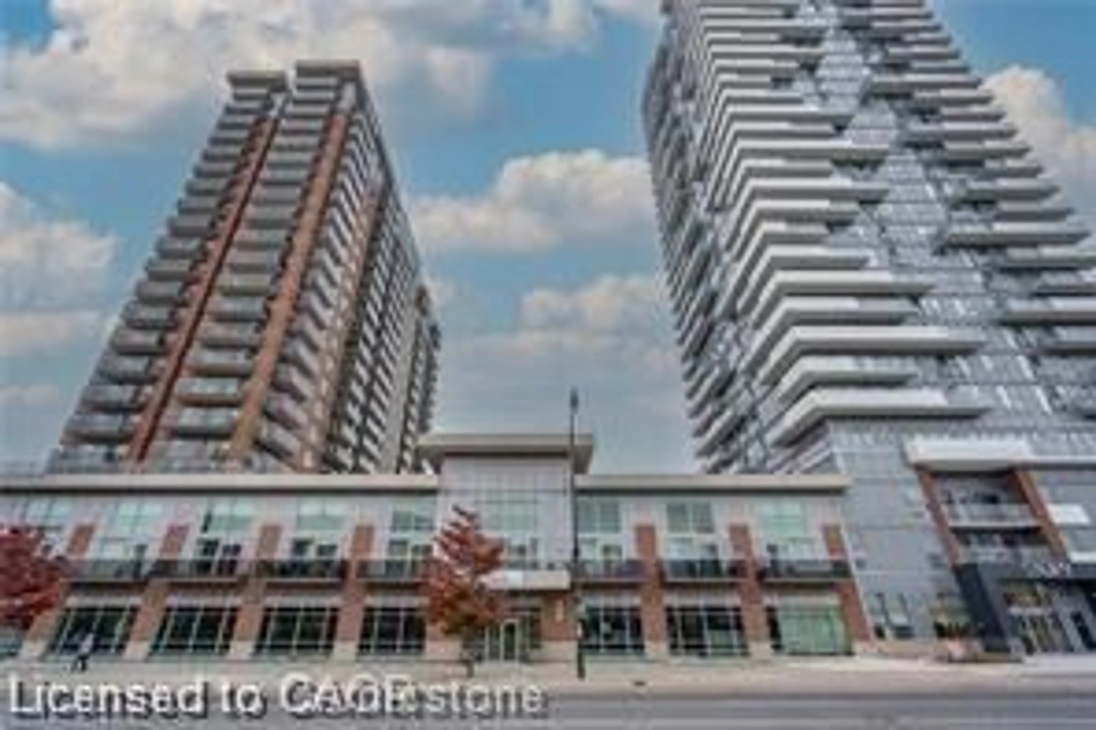 Unknown for 215 Queen St #711, Brampton Ontario L6W 0A9