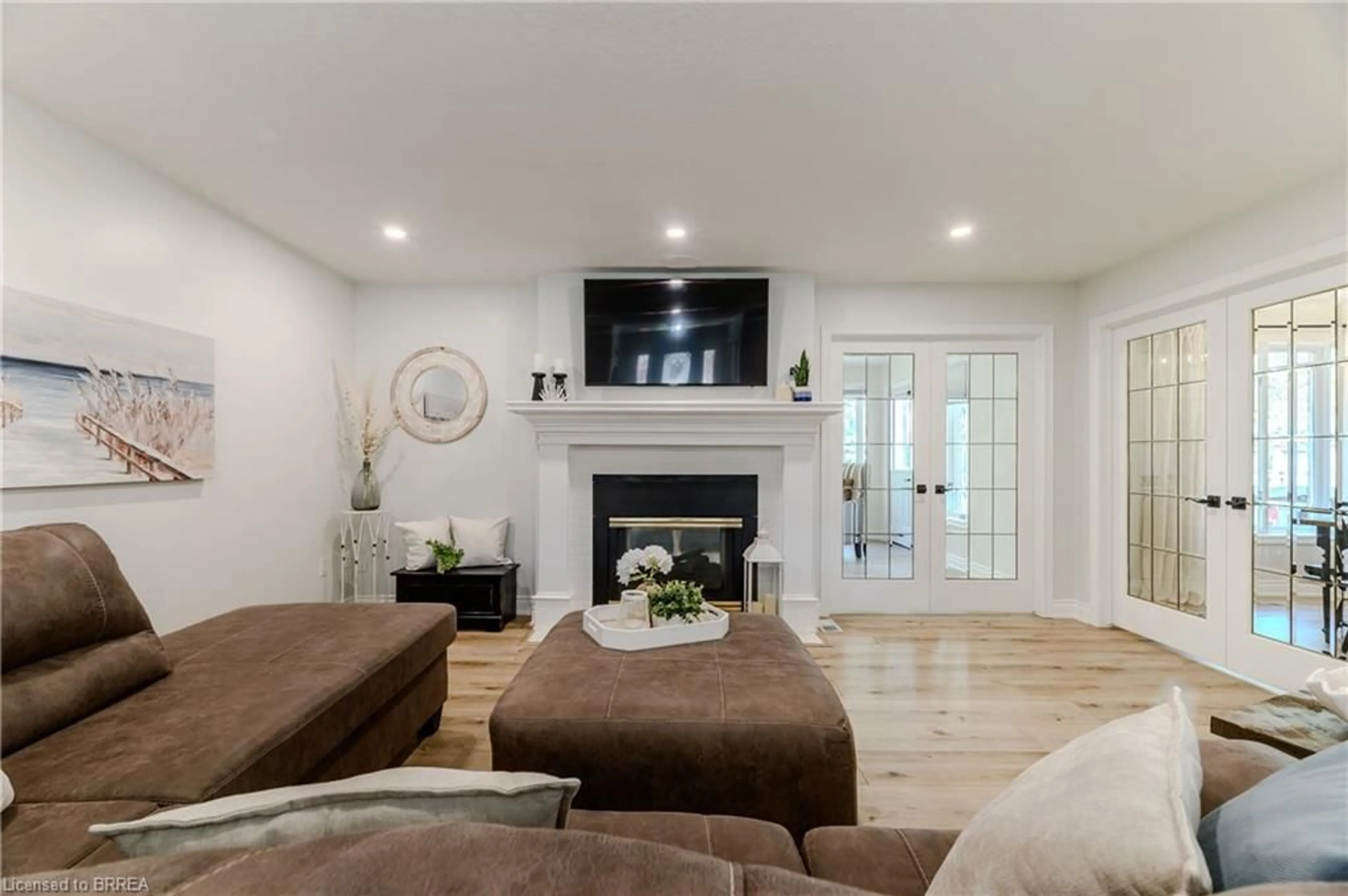 Living room with furniture, unknown for 5 Newport Lane, Port Dover Ontario N0A 1N7